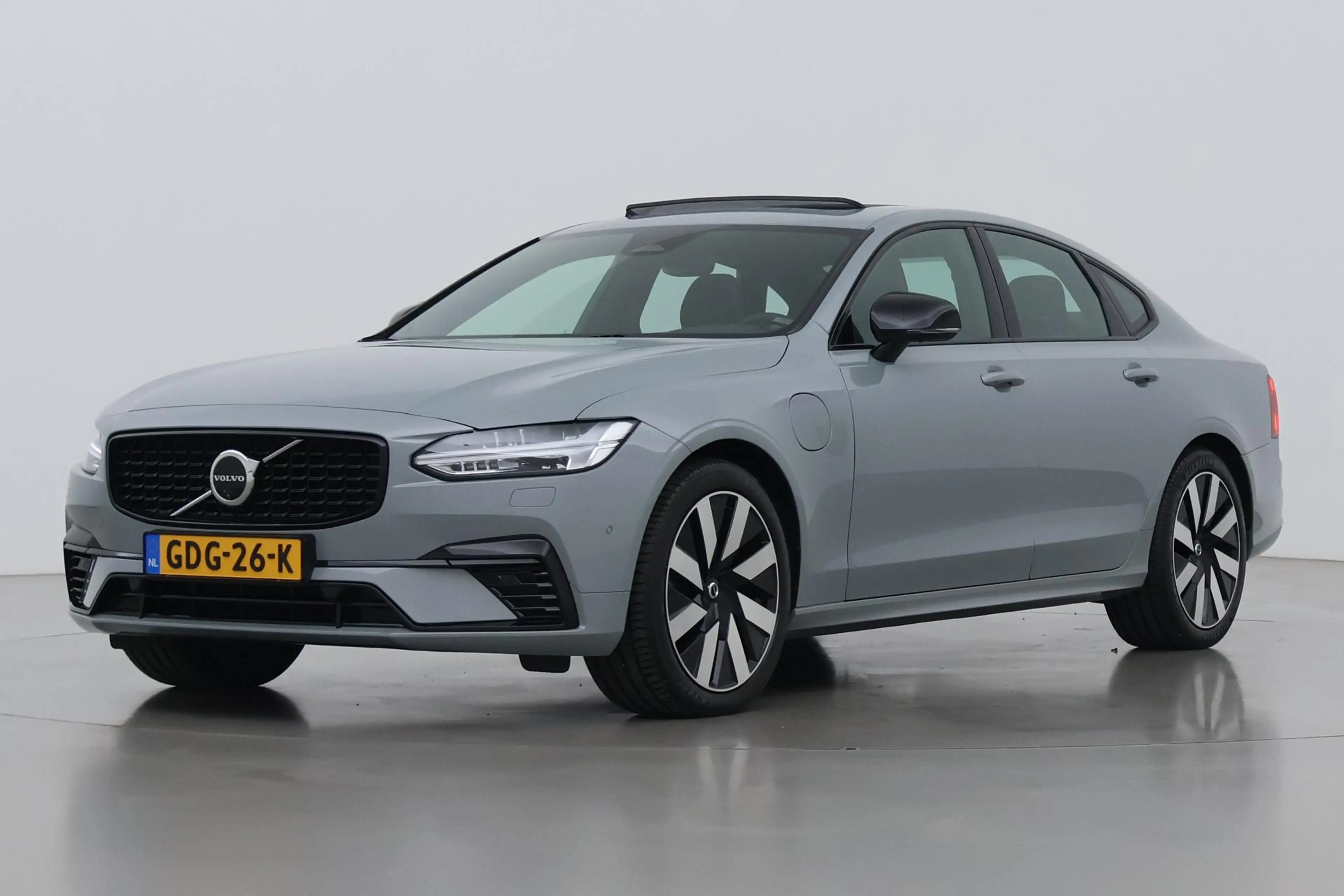 Volvo S90 T8 AWD Ultimate Dark | Schuif/kanteldak | ACC | He — photo 8