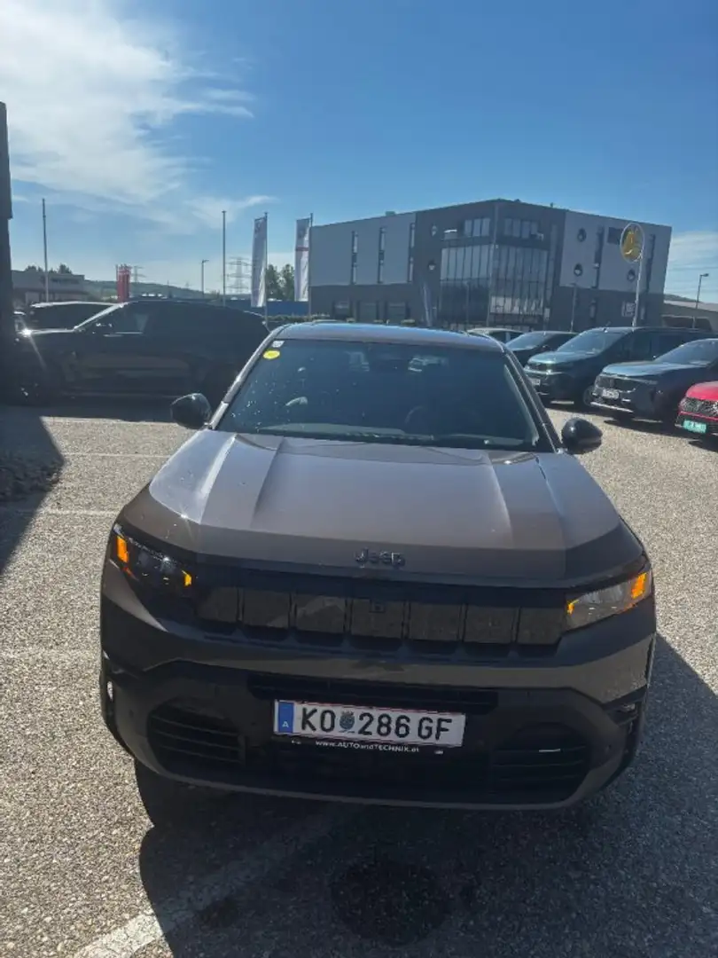Jeep Compass NEUER COMPASS E-HYBRID Altitude Braun - 1