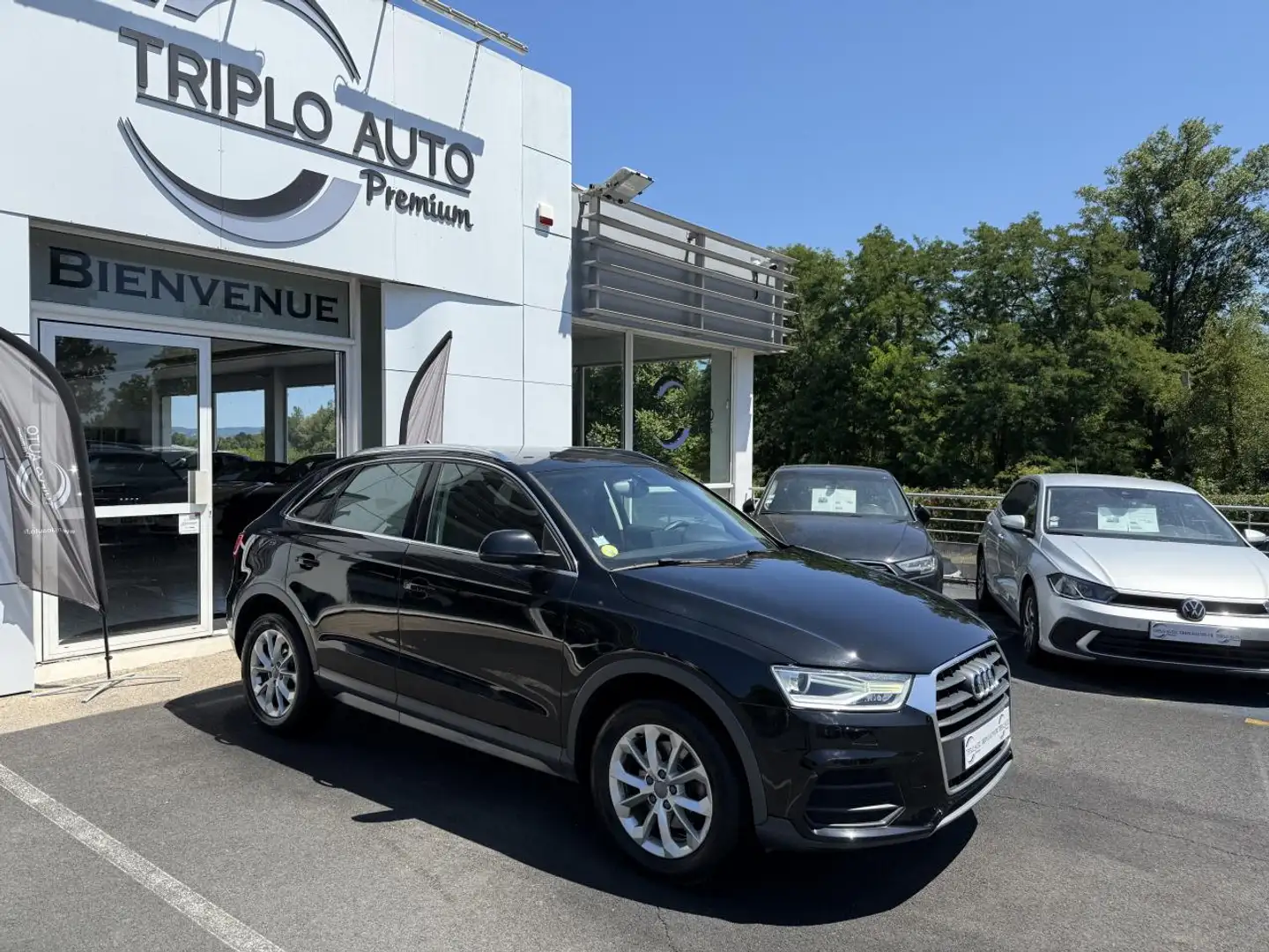 Audi Q3 Q3 Quattro 2.0 TDI - 150 - BV S-tronic Ambiente -  Noir - 1