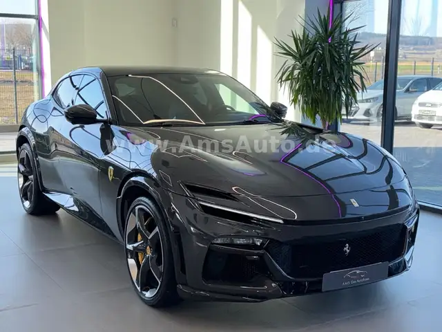 Ferrari Purosangue Full Carbon Pano Massage