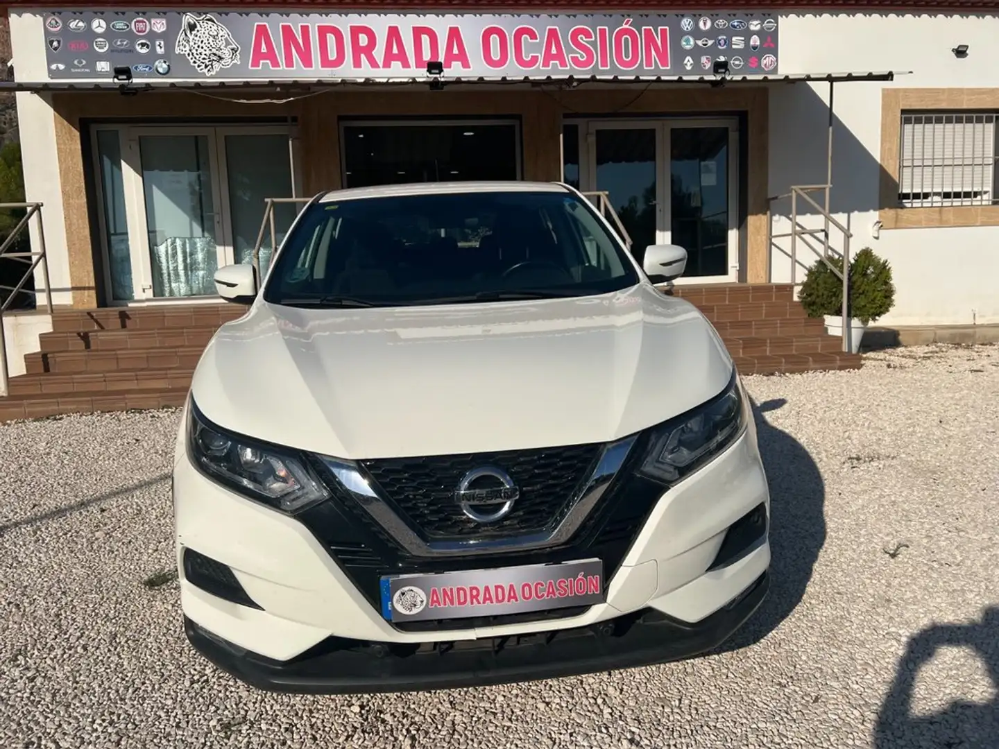 Nissan Qashqai dCi 150CV (110kW) 4WD ACENTA Weiß - 1