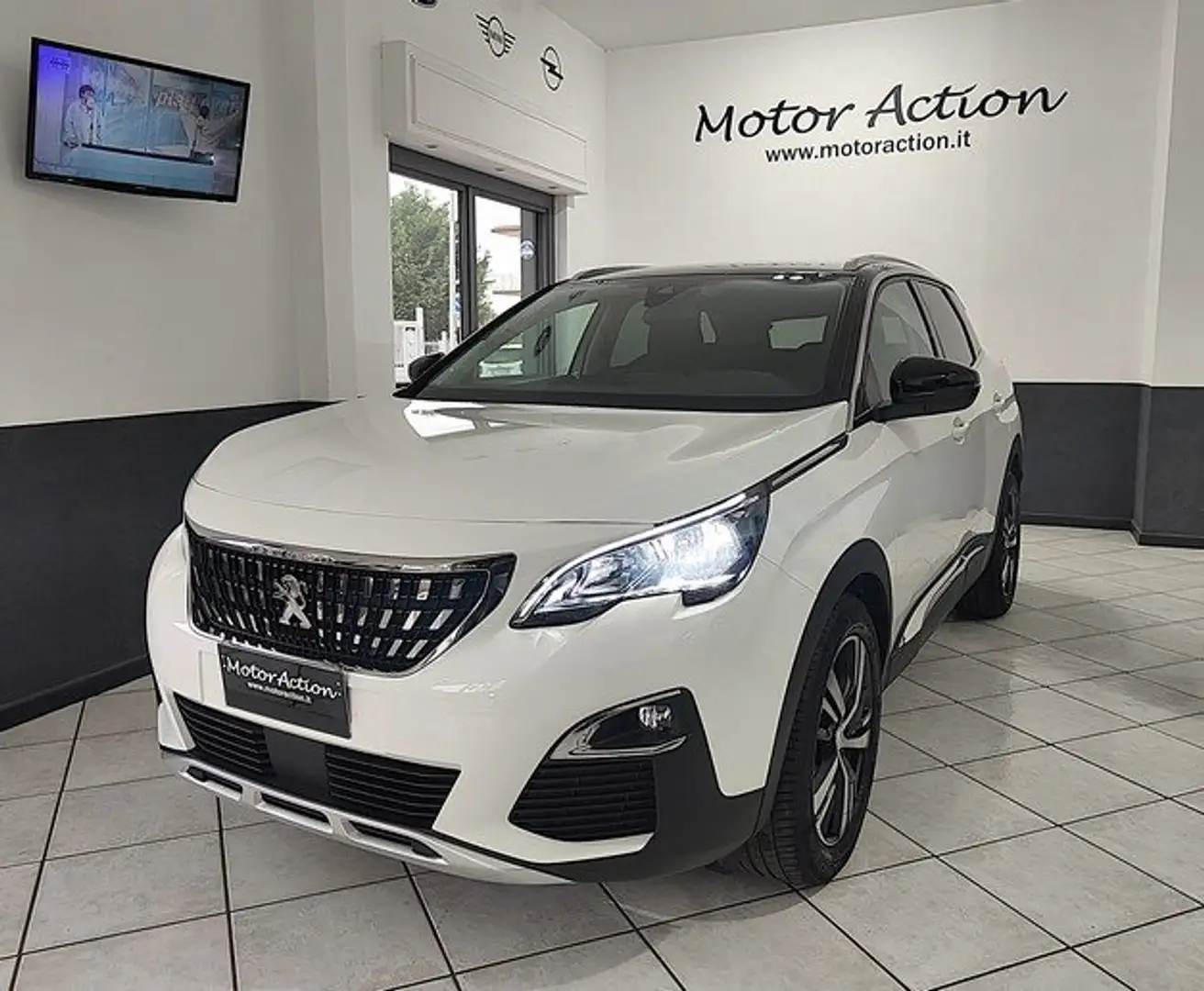 Peugeot 3008 BlueHDi 130 S&S Allure Weiß - 2