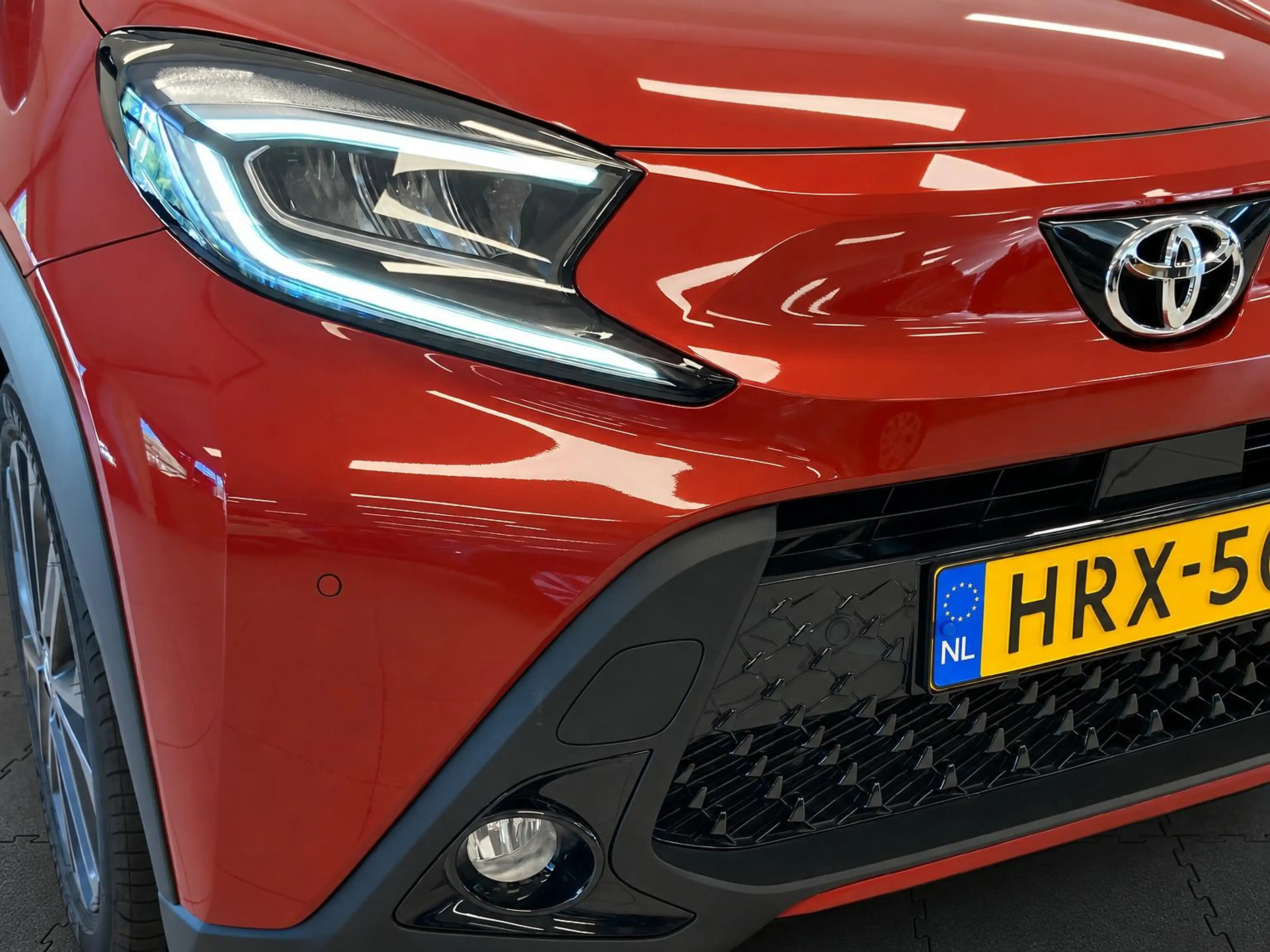 Toyota Aygo X 1.0 VVT-i S-AUTOMAAT CABRIO PREMIUM GARANTIE 2035! — photo 45