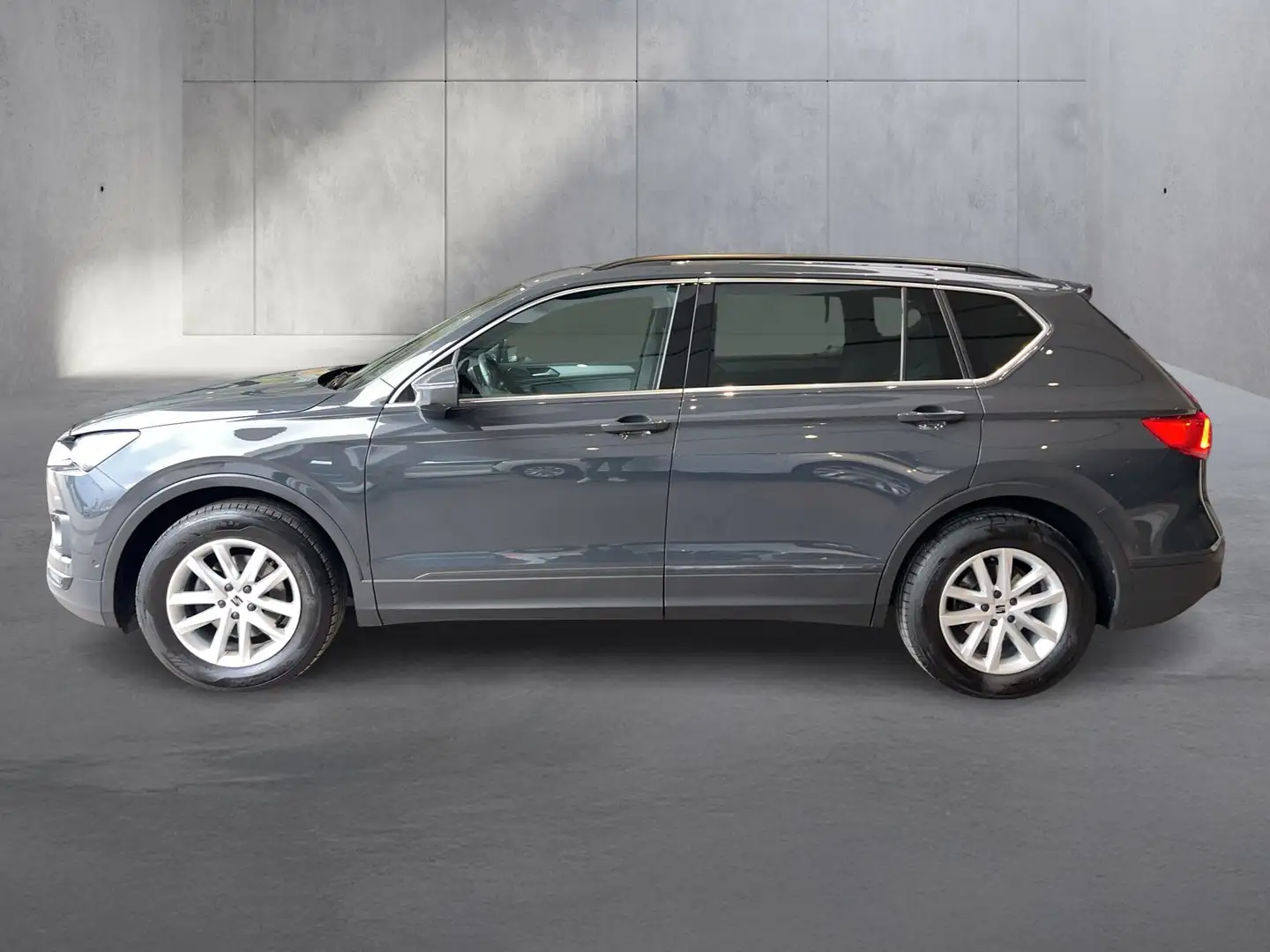SEAT Tarraco Style 1.5 TSI ACT Grau - 2