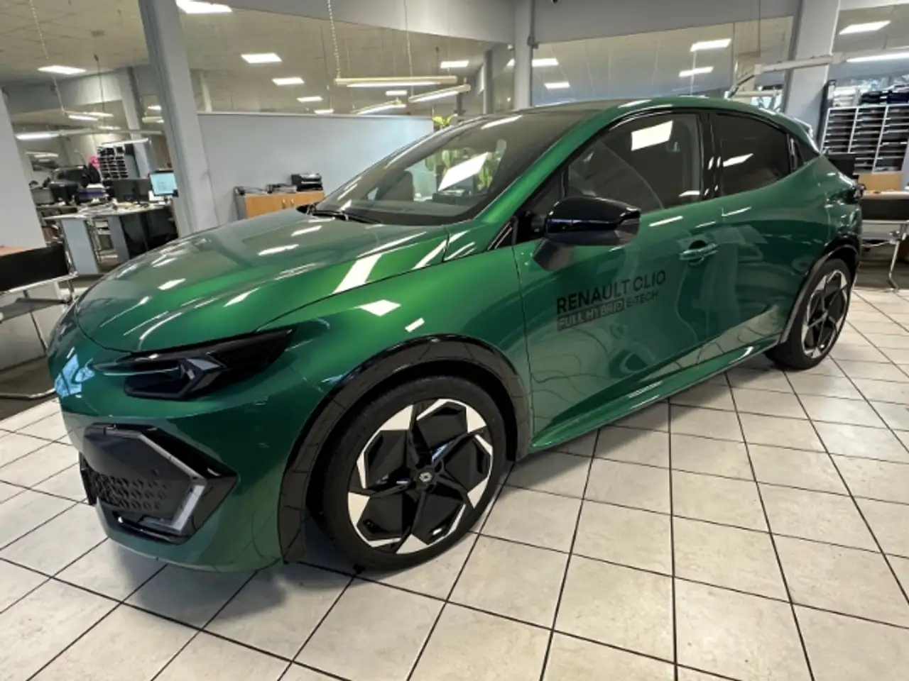 Renault Clio VI 160 E-Tech Full Hybrid Techno 3