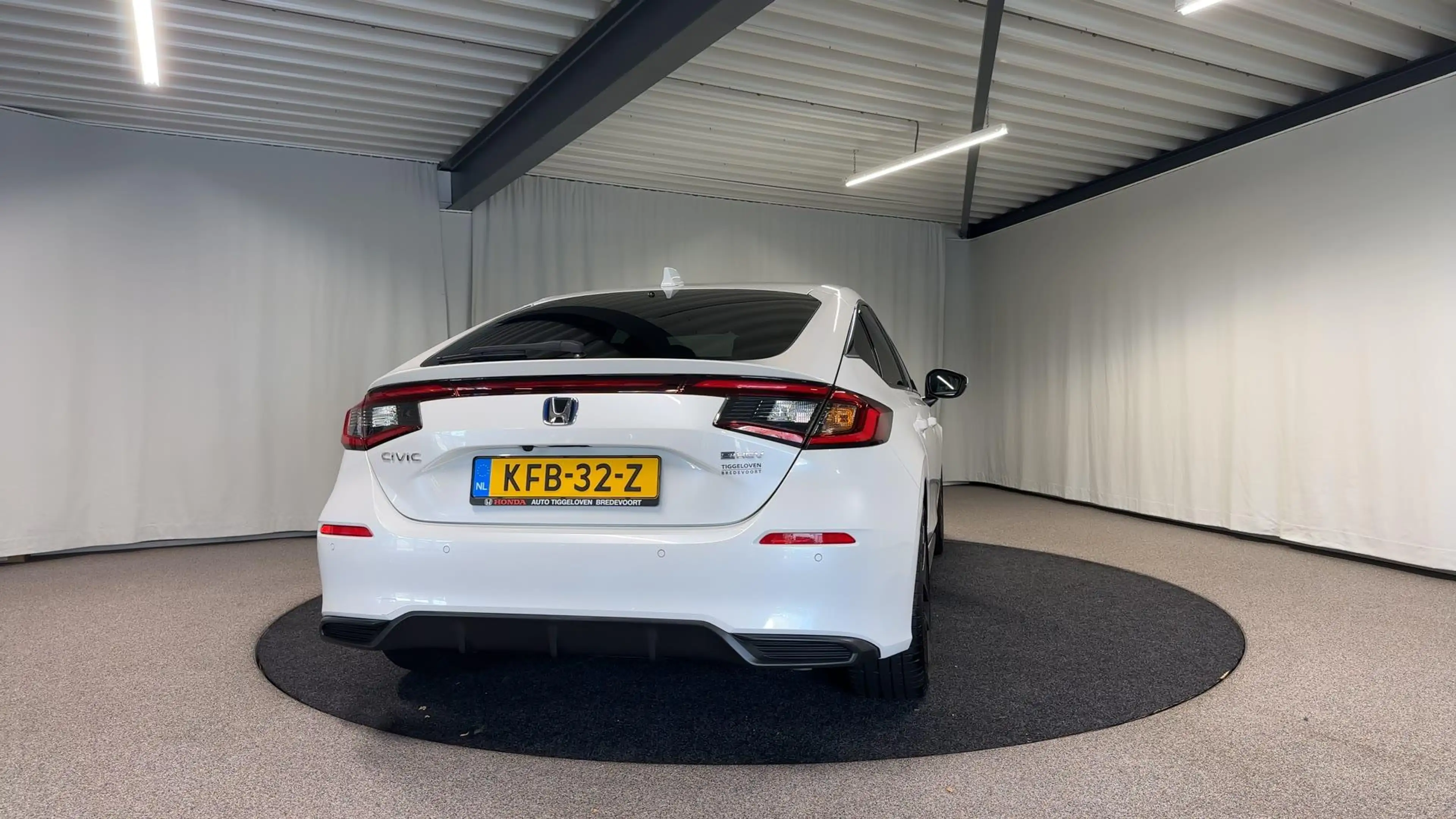 Honda Civic 2.0 e:HEV Advance Automaat | Leder | Pano — photo 10