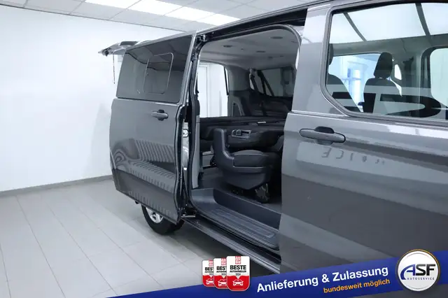 Ford Tourneo Custom view 15