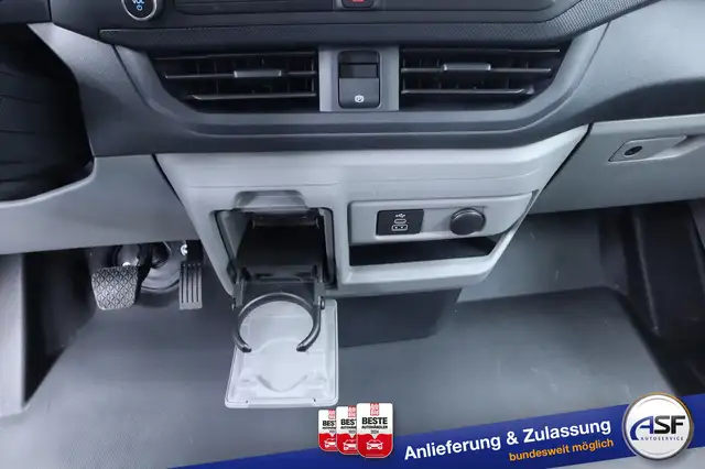 Ford Tourneo Custom view 29