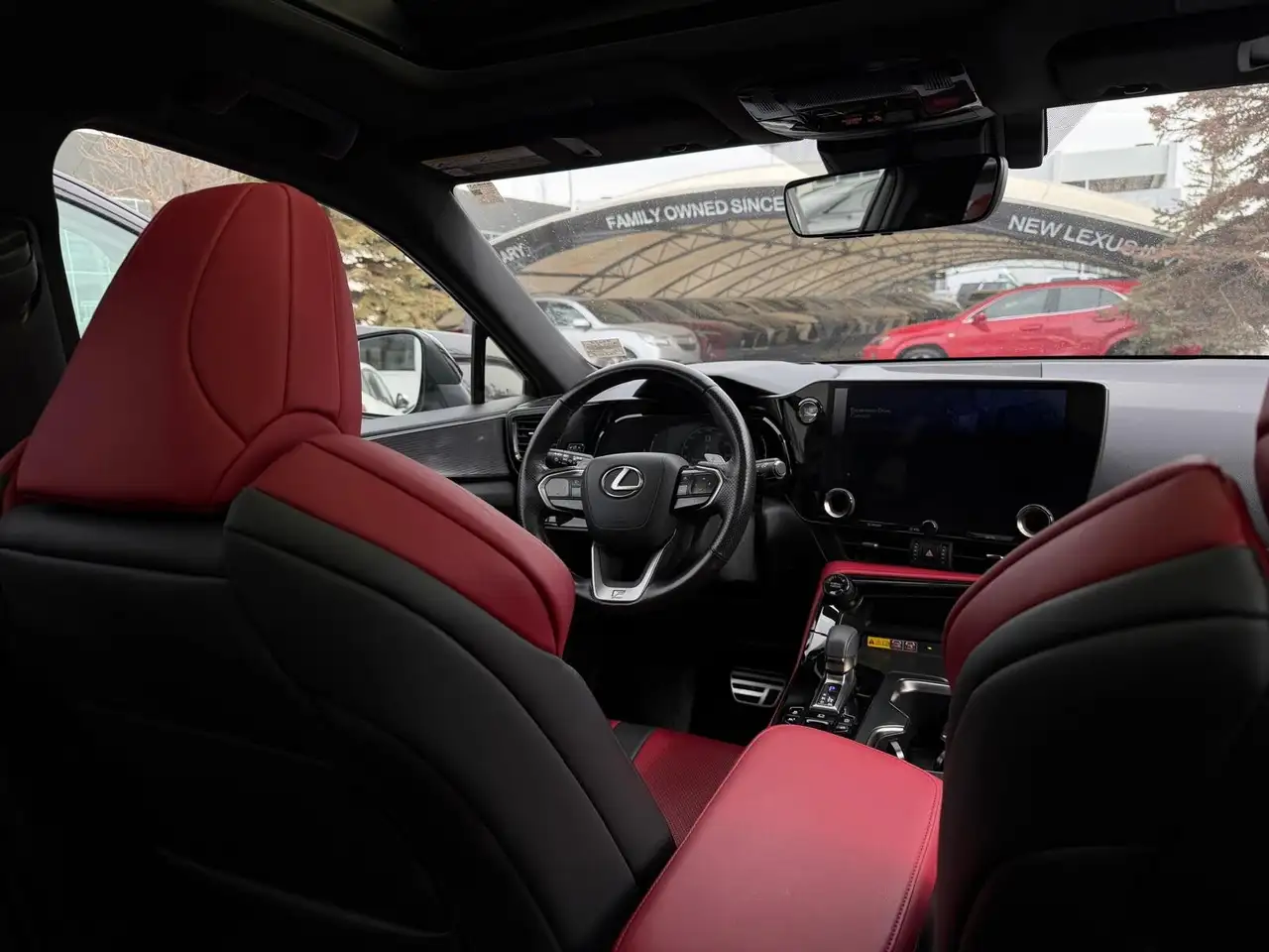 Lexus NX снимка Lexus NX