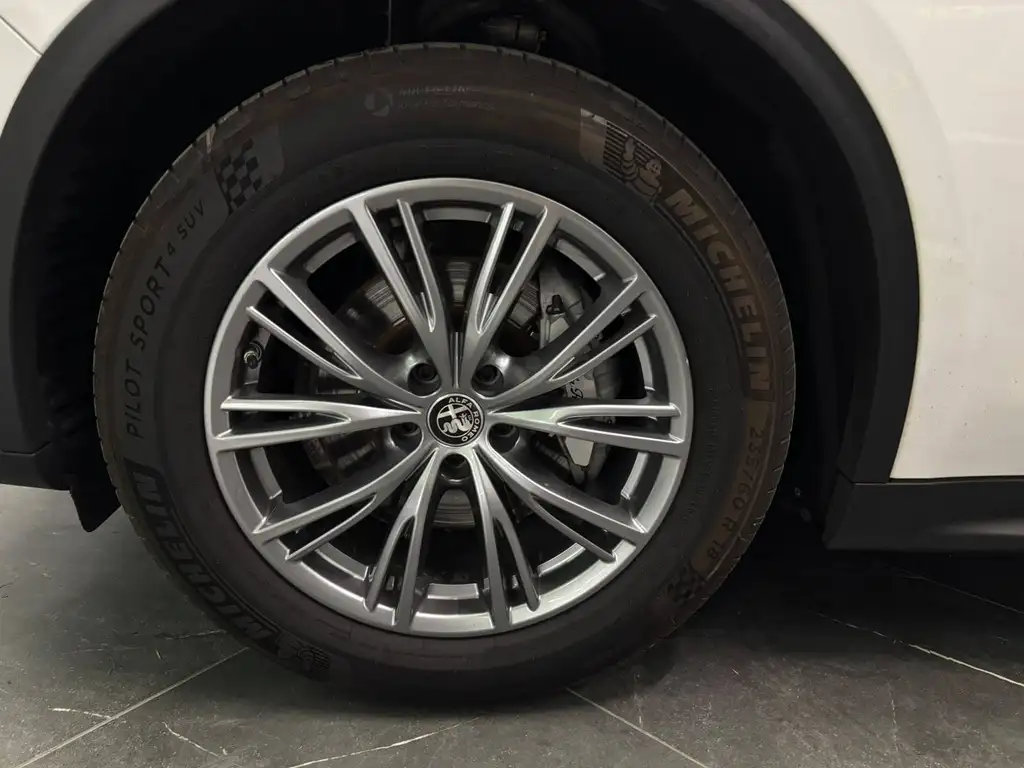 Alfa Romeo Stelvio | foto 13
