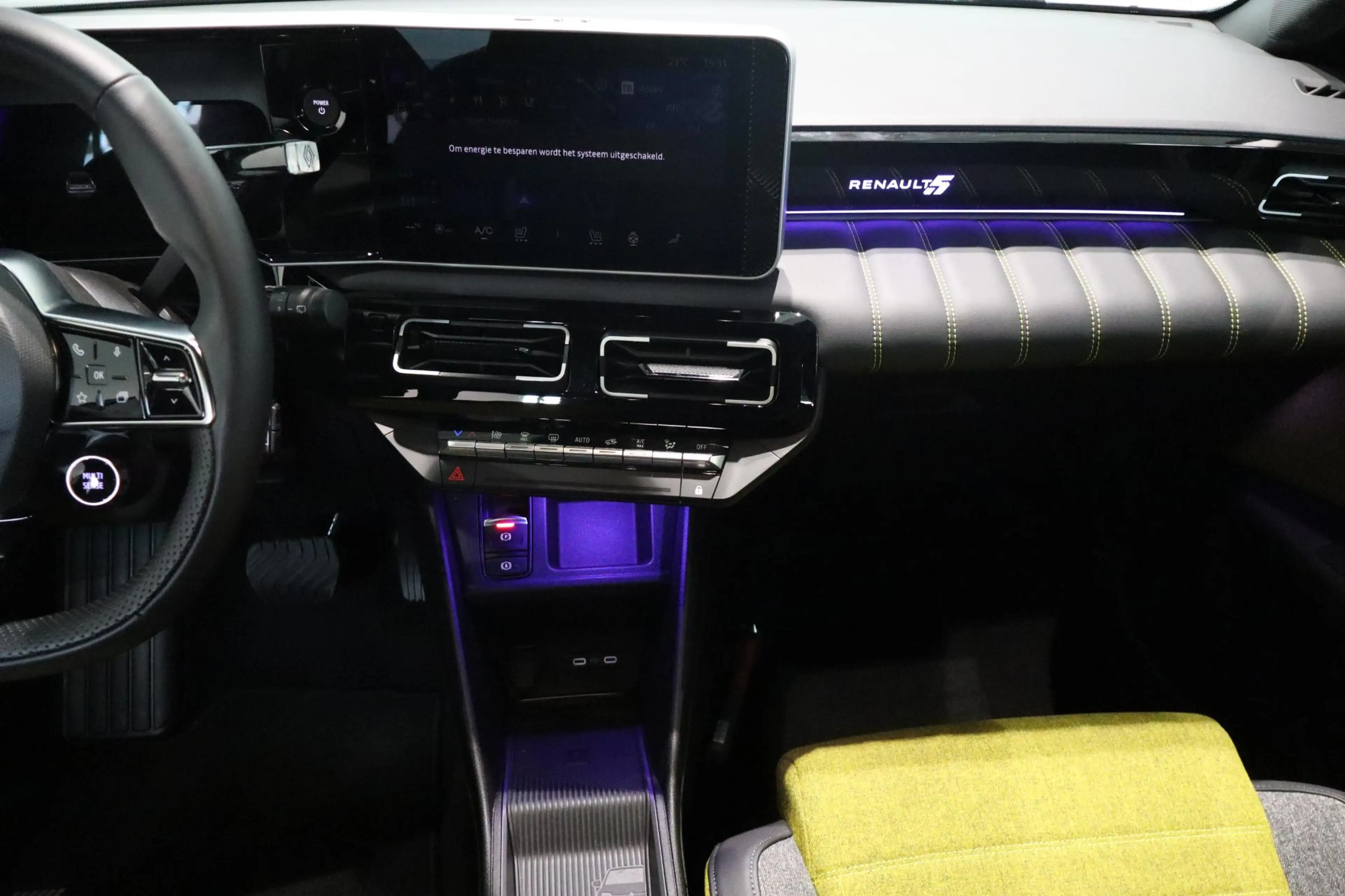 Renault R 5 comfort range iconic cinq 52 kWh — photo 11