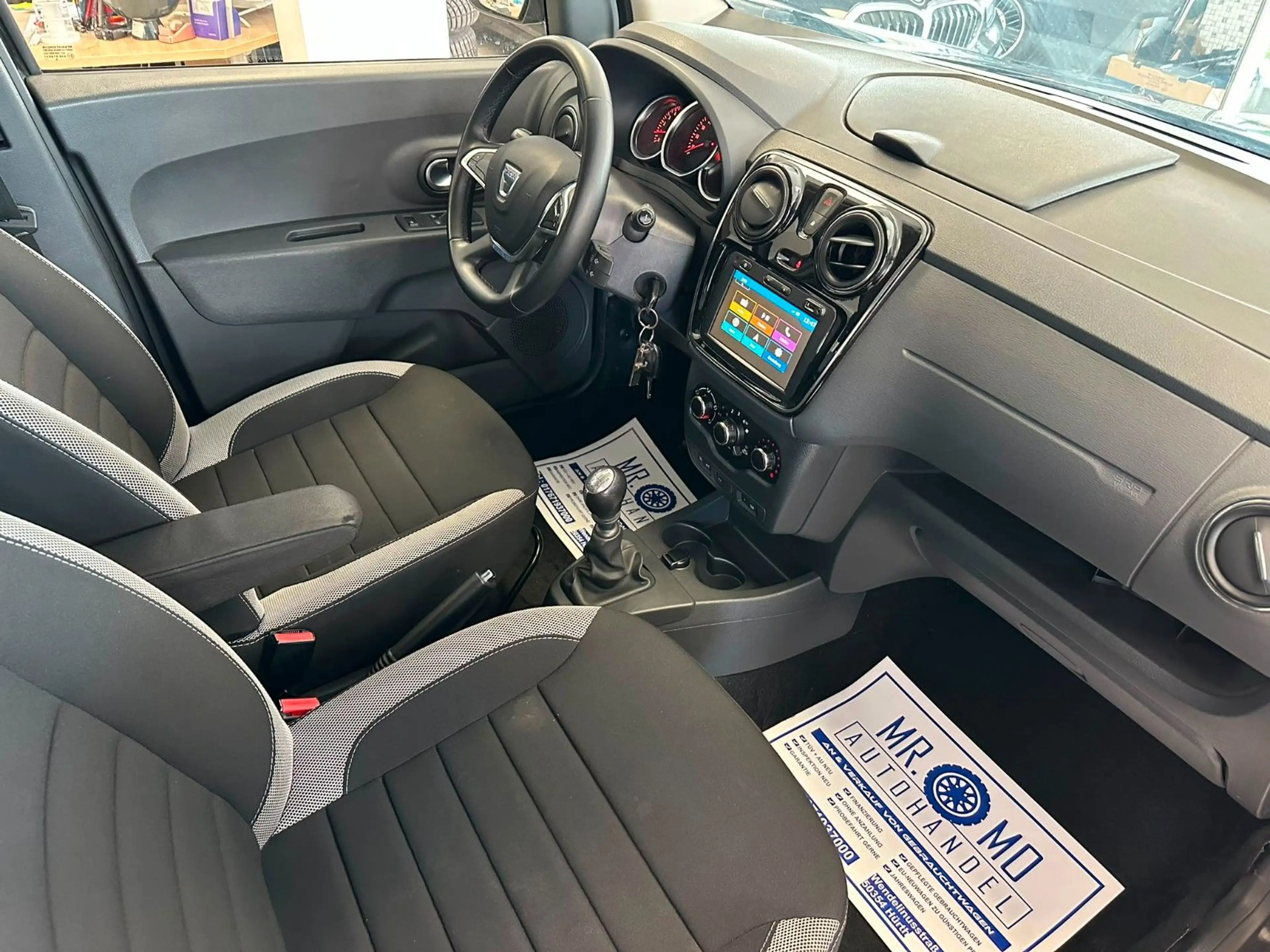 Dacia Lodgy Stepway°Klima°PDC°Navi°1.Hand — photo 7