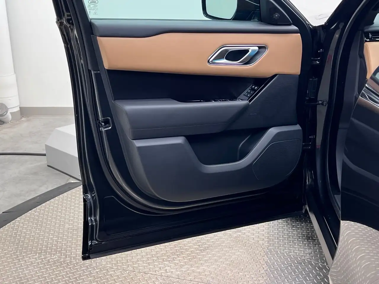 Land Rover Range Rover Velar снимка Land Rover Range Rover Velar