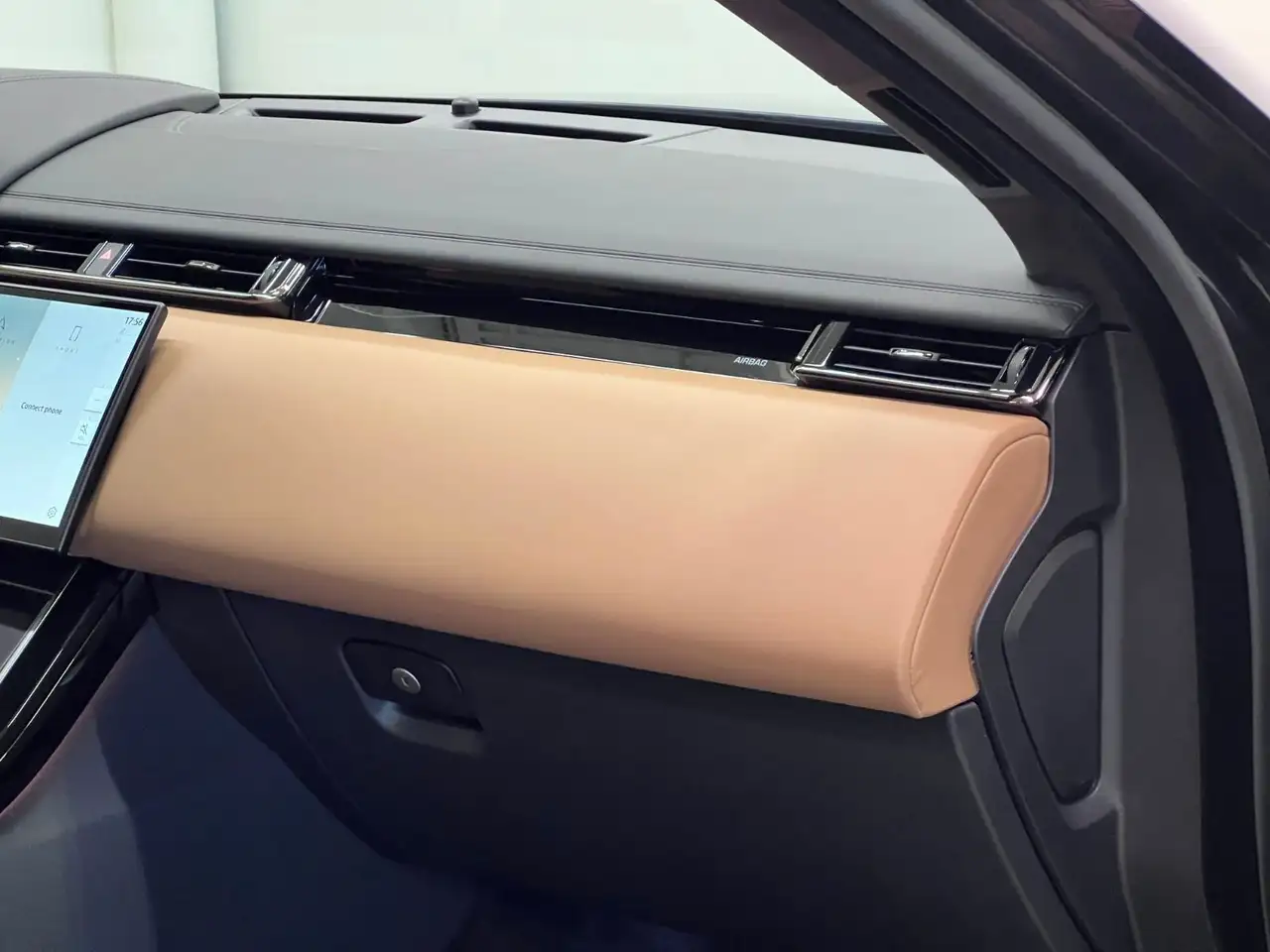 Land Rover Range Rover Velar снимка Land Rover Range Rover Velar