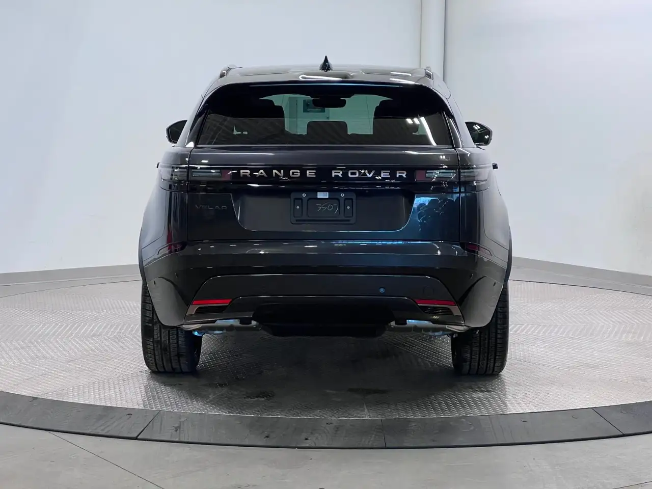 Land Rover Range Rover Velar снимка Land Rover Range Rover Velar
