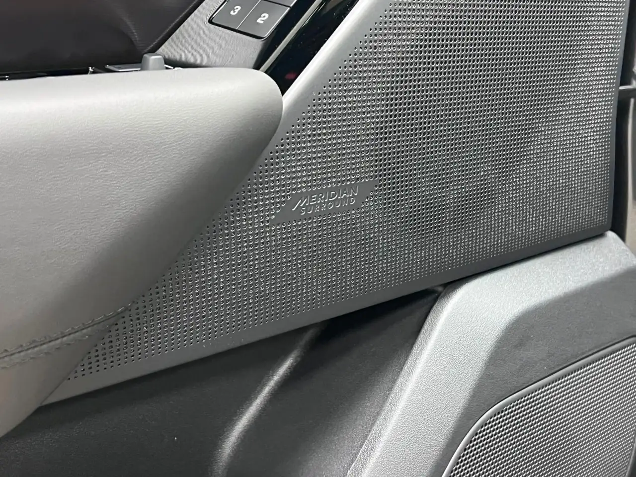 Land Rover Range Rover Velar снимка Land Rover Range Rover Velar