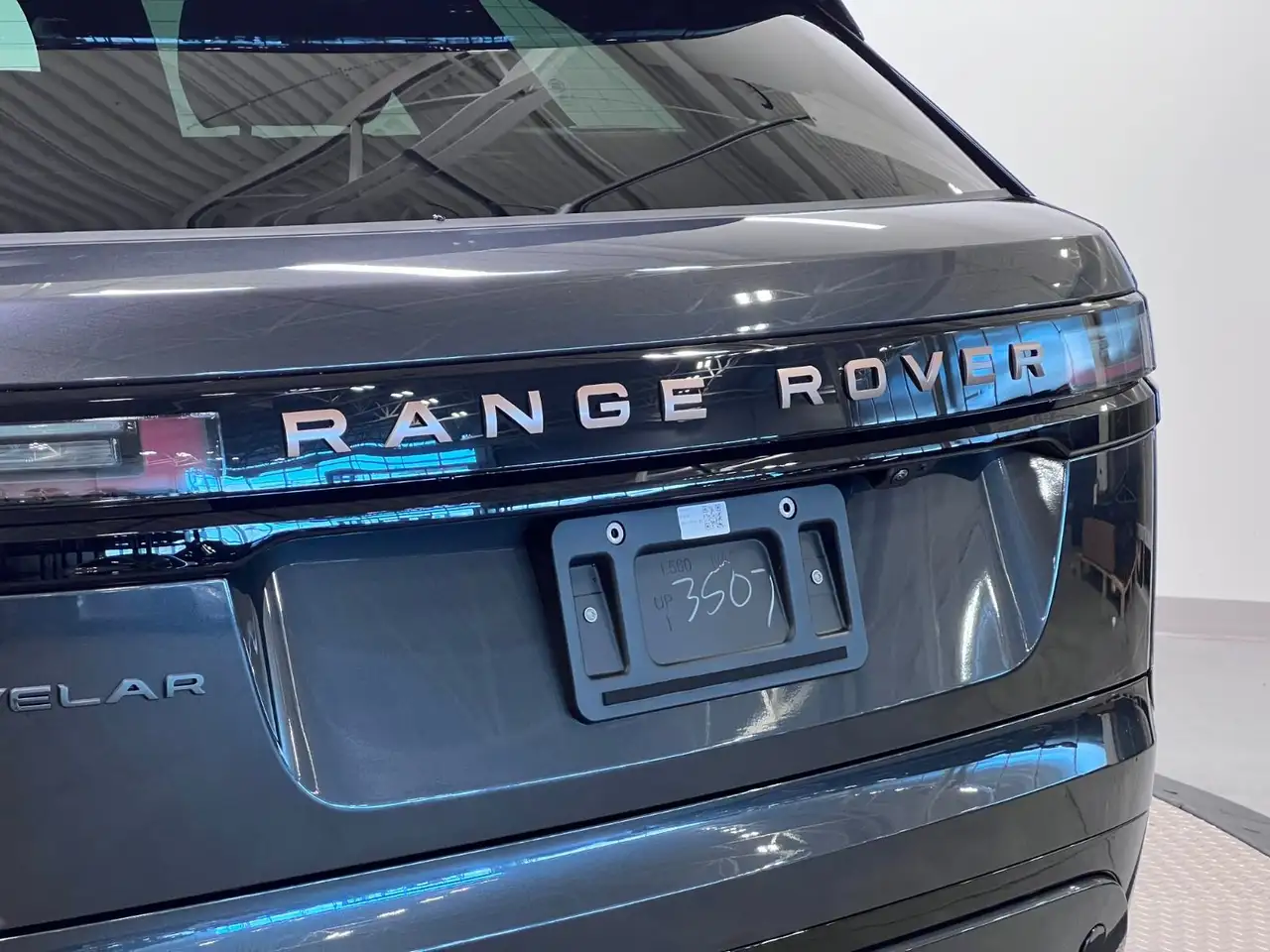 Land Rover Range Rover Velar снимка Land Rover Range Rover Velar