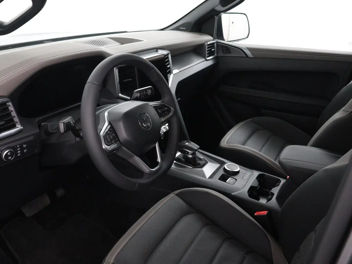 Volkswagen Amarok 3.0 TDI 4M Aventura Plus Cab 360 Camera, Leder, 20 Grijs - 2