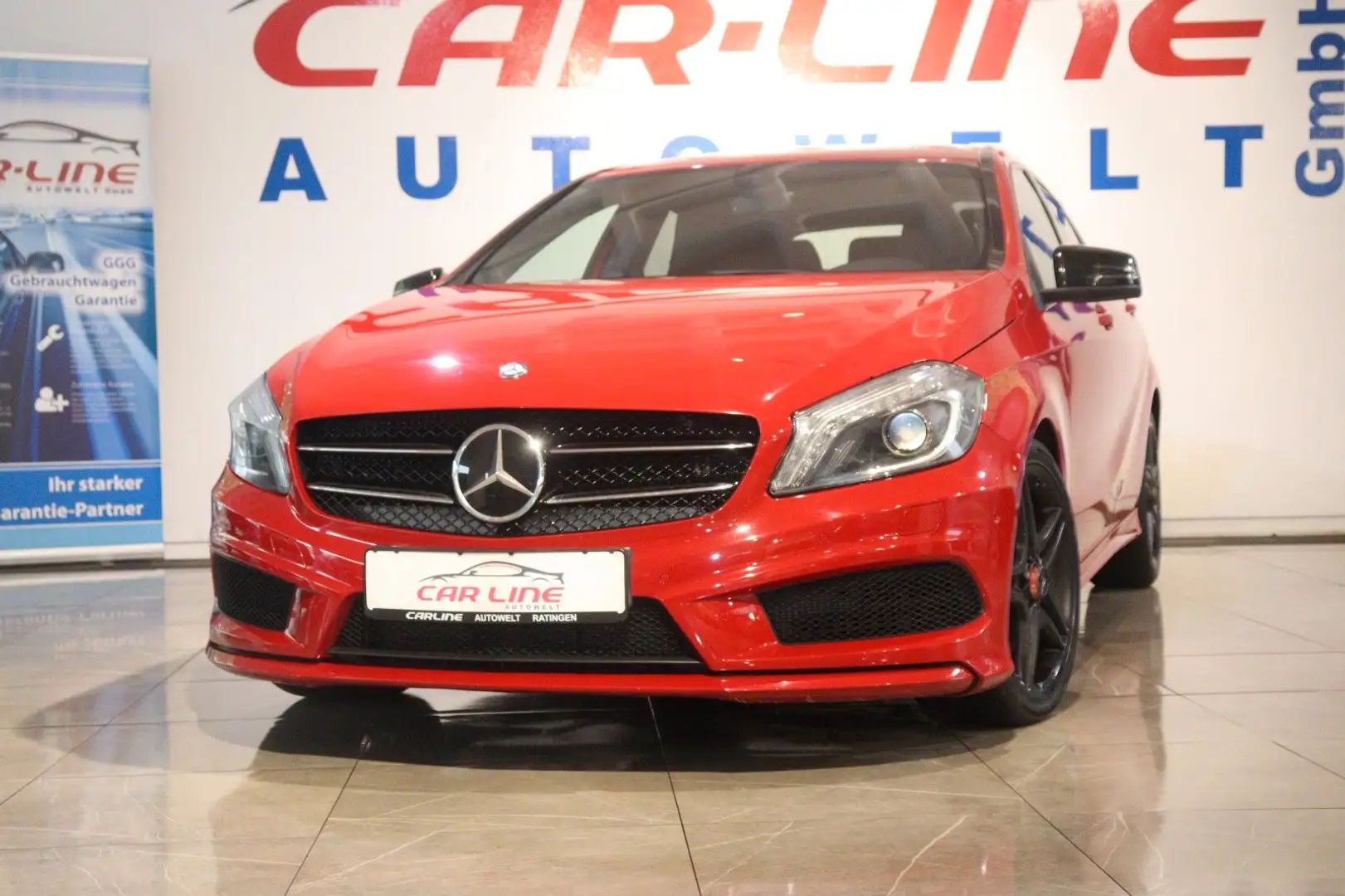 Mercedes-Benz A 220 CDI  BE AMG Sport (Line) *Automatik*Navi* Rojo - 1