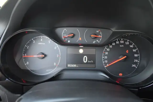 Opel Corsa view 8