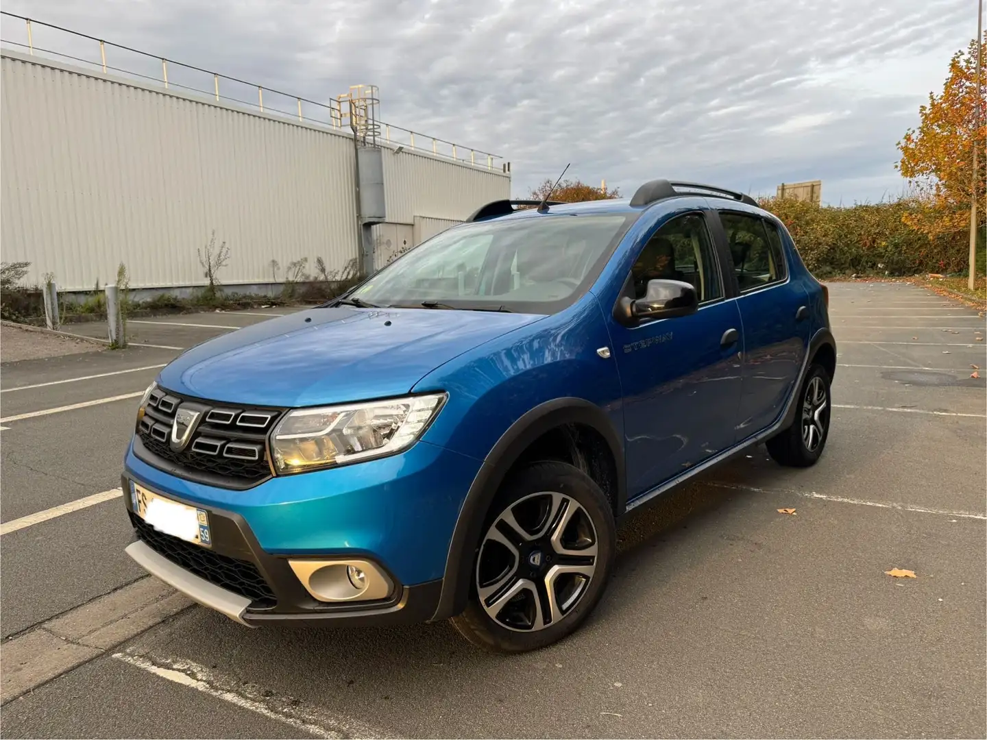 Dacia Sandero Blue dCi 95 15 ans - 2