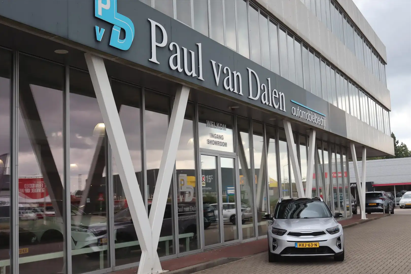 Kia Stonic 1.0 T-GDi 120PK DYNAMICLINE Navi carplay | Clima | Grijs - 2