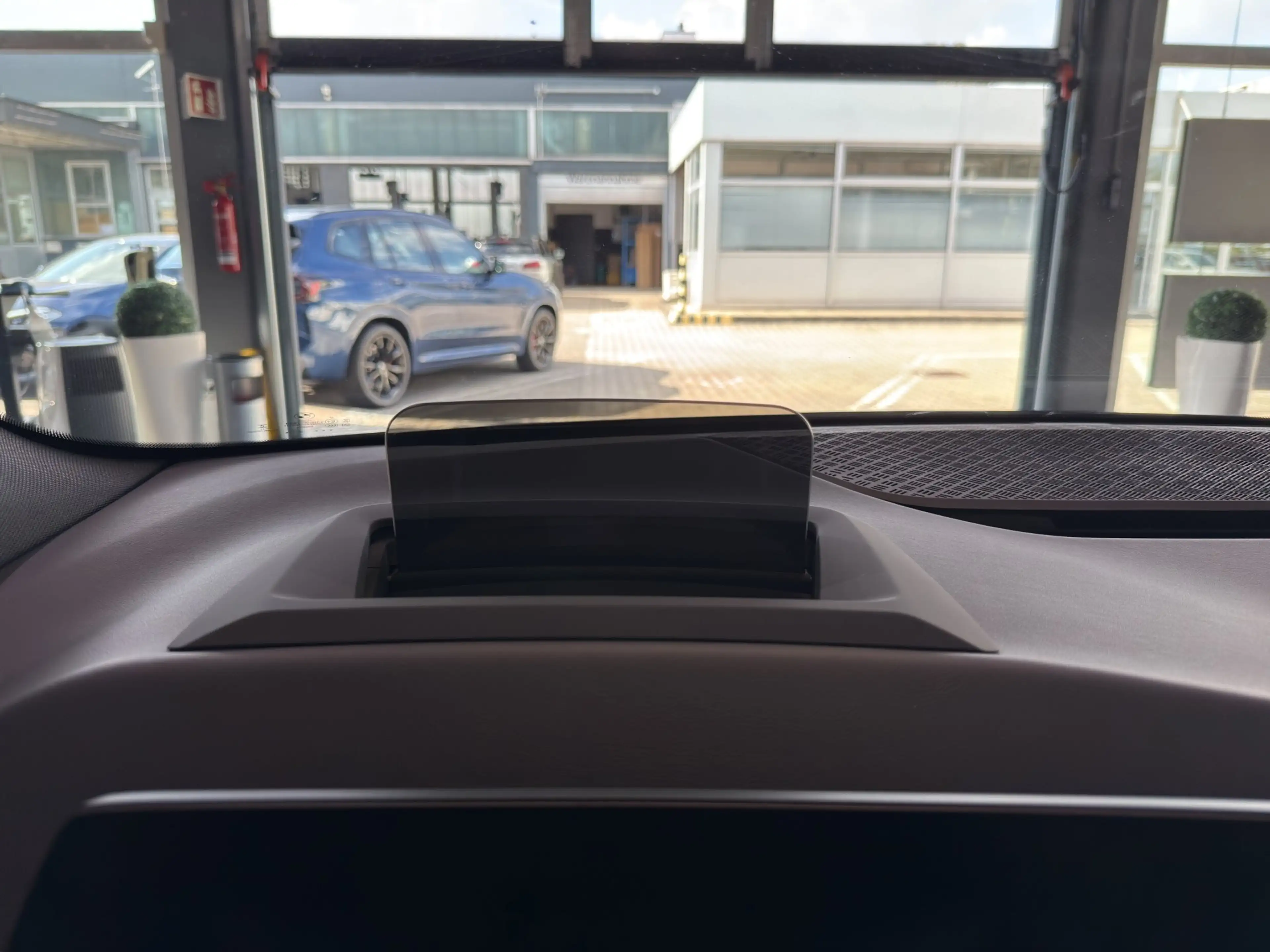 BMW 225 e xDrive Active Tourer MSport NP60840,- HUD — photo 12