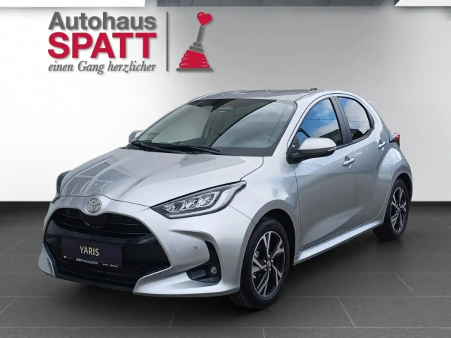 Toyota Yaris 1,5 VVT-i Hybrid Active Drive !! Prompt verfügbar Silber - 1