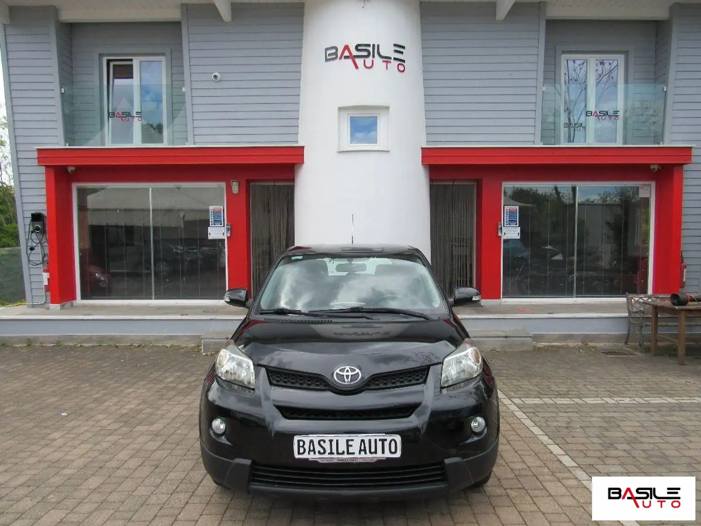 Toyota Urban Cruiser Cruiser 1.4 D-4D AWD Luxury Nero - 1