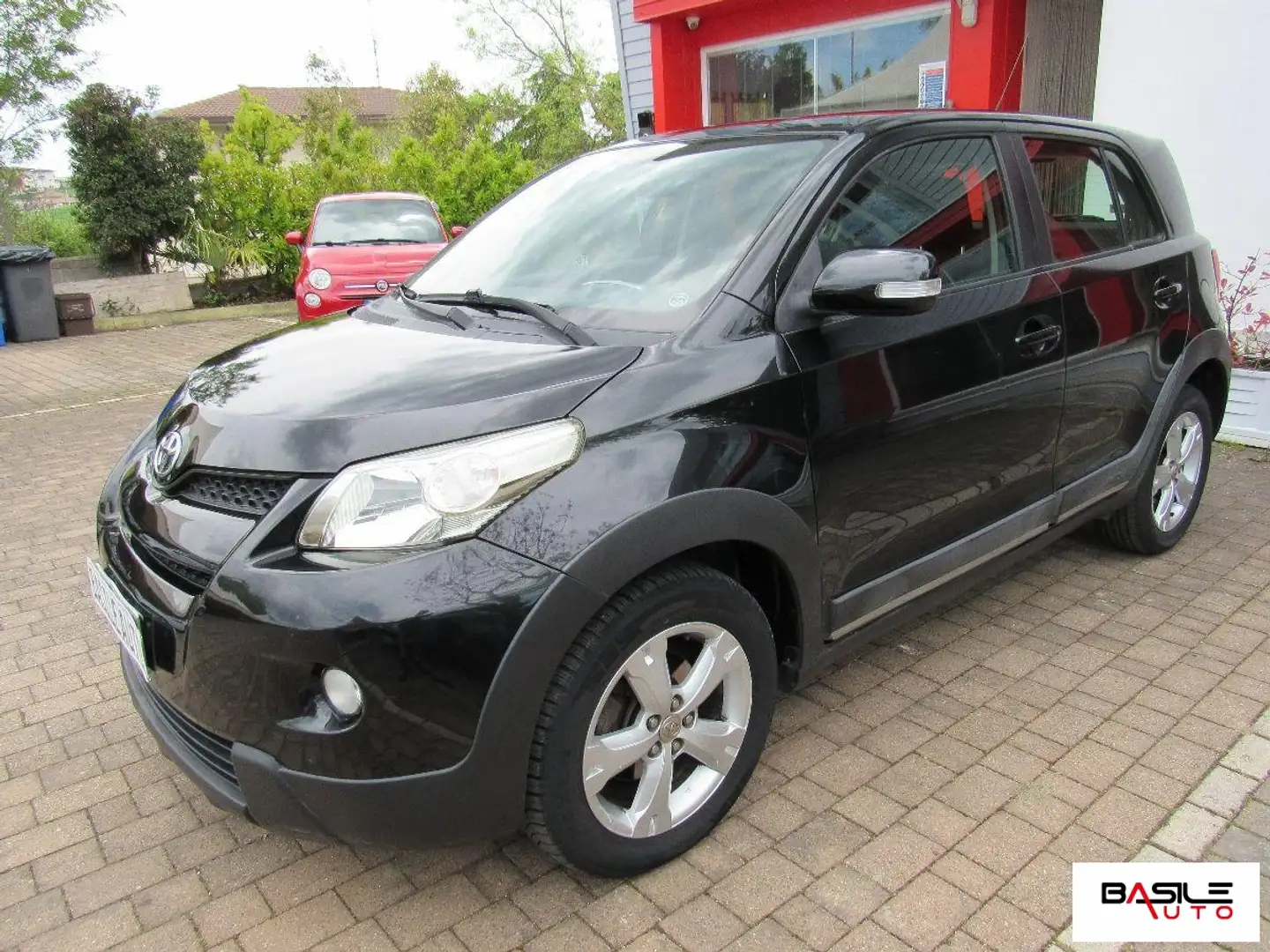 Toyota Urban Cruiser Cruiser 1.4 D-4D AWD Luxury Nero - 2