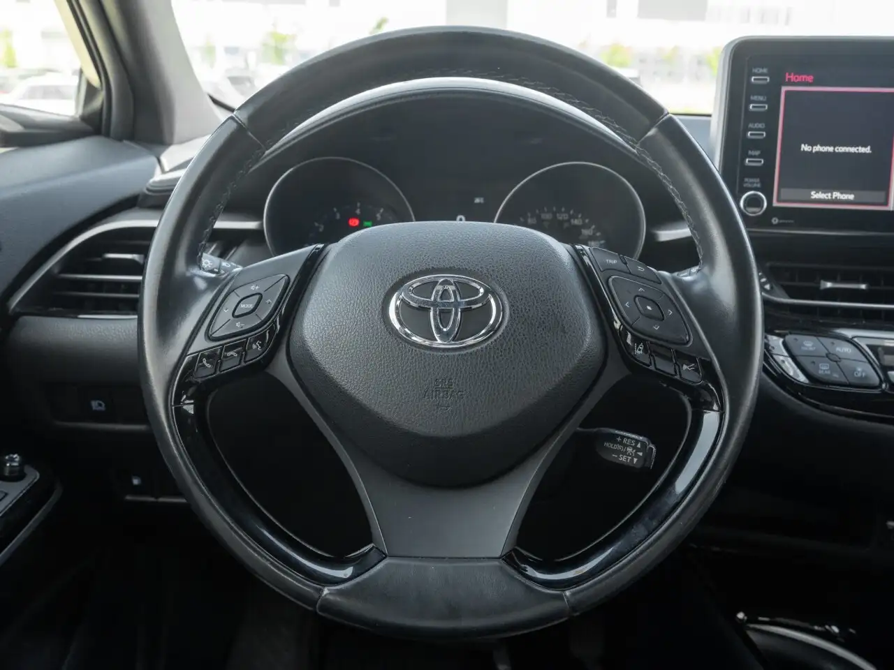 Toyota C-HR снимка Toyota C-HR
