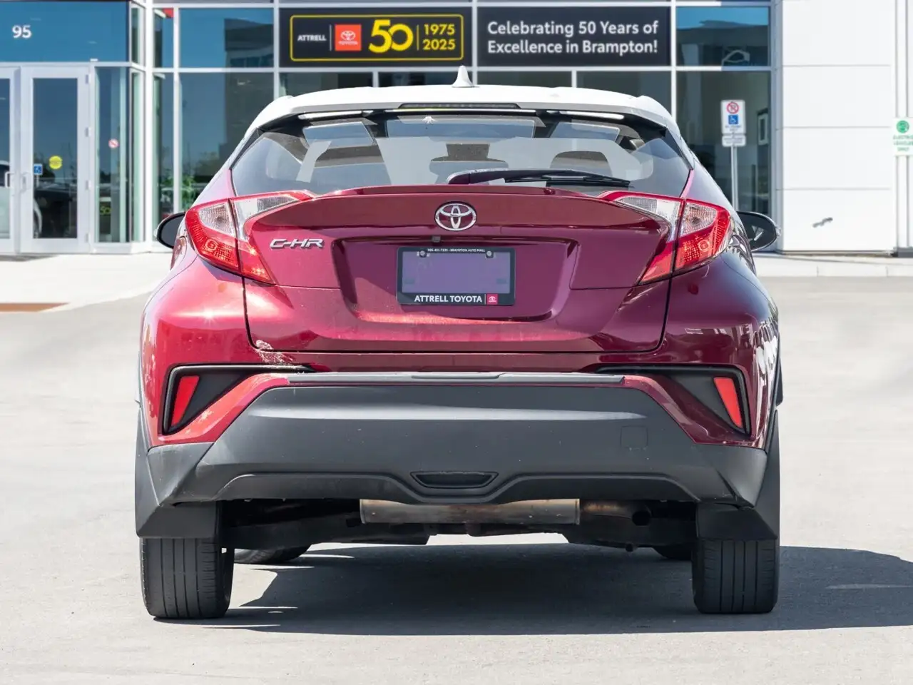 Toyota C-HR снимка Toyota C-HR