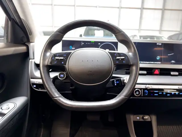 Hyundai Ioniq 5 view 10