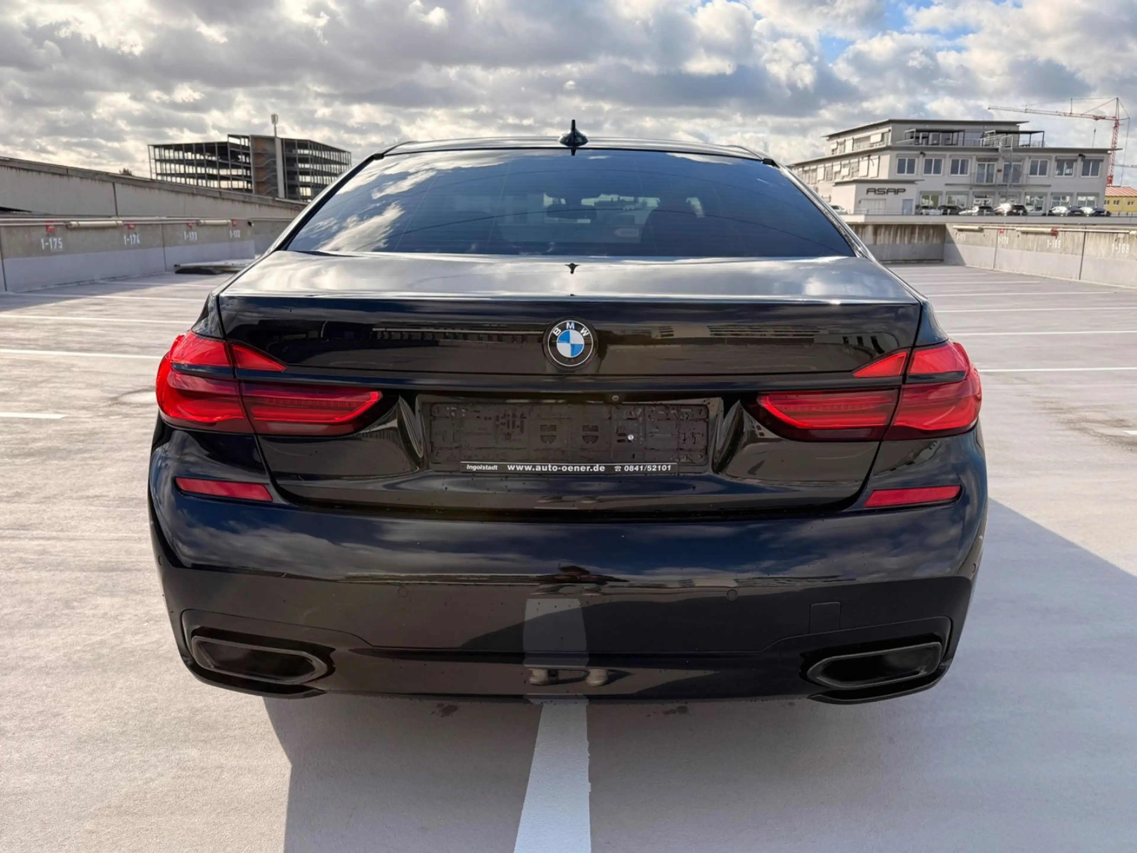 BMW 730 d xDrive M-Paket Pano ACC Massage 21 Zoll — photo 8