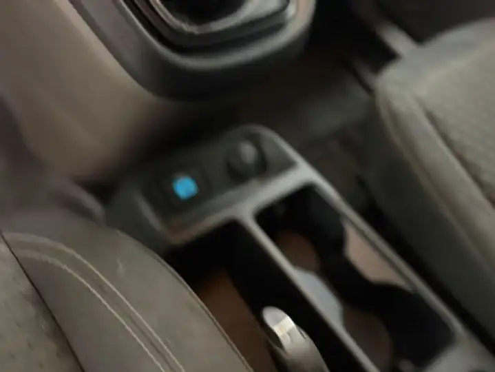 Ford Transit Connect 2023, foto 11
