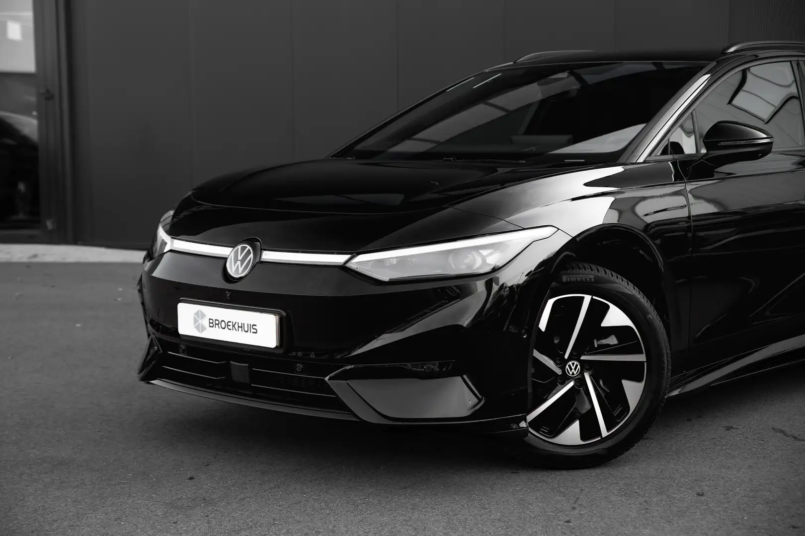 Volkswagen ID.7 Tourer Pro Limited Edition 77 kWh | 360 Camera | S Negro - 2