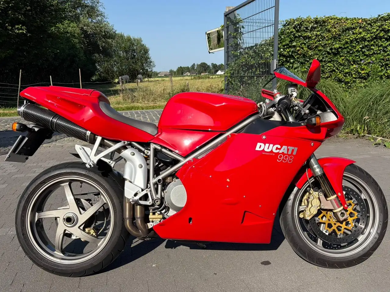 Ducati 998