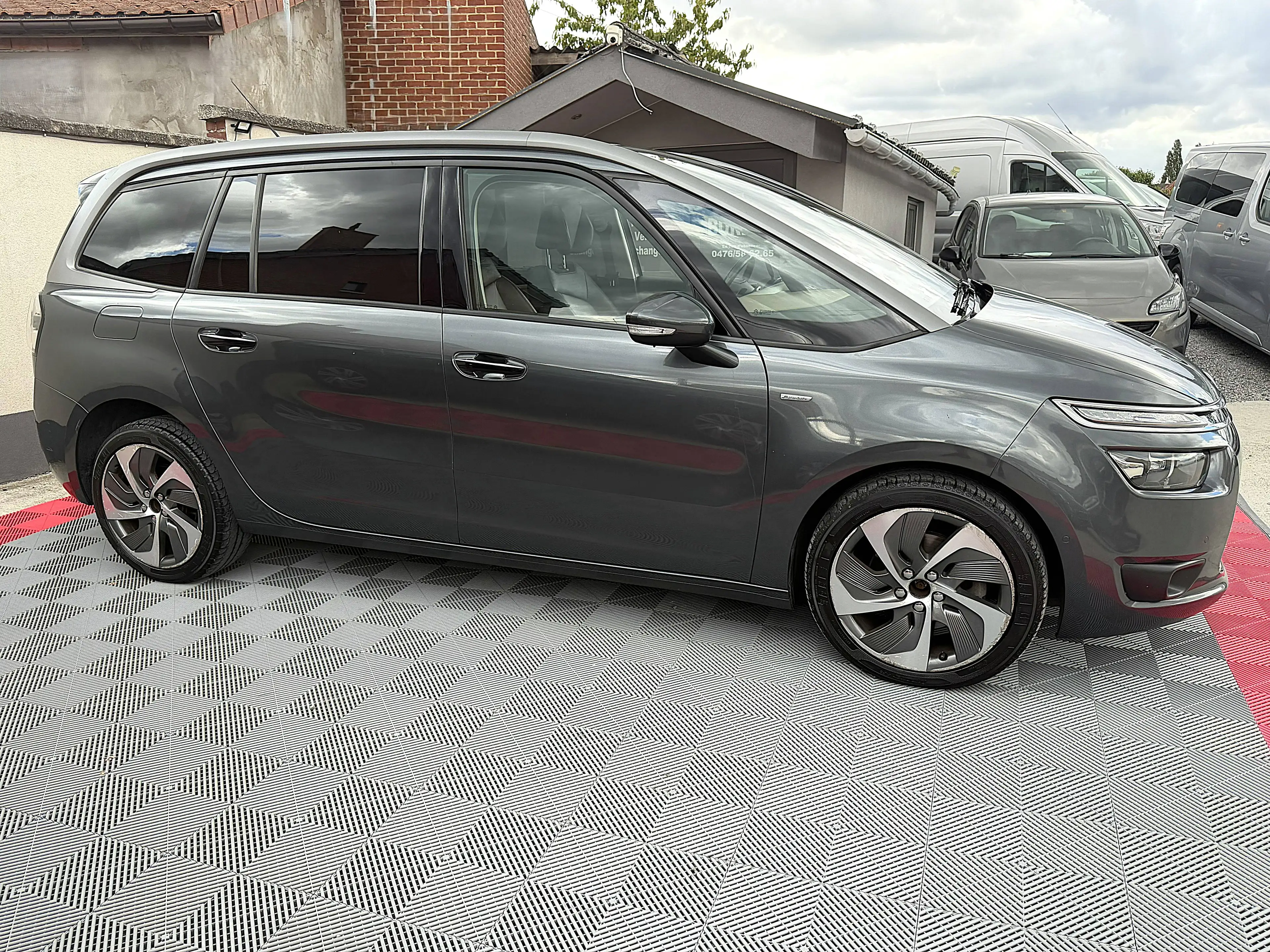 Citroen Grand C4 Picasso 2.0 Blue HDi--FULL OPTION--AUTOMATIQUE-- — photo 7