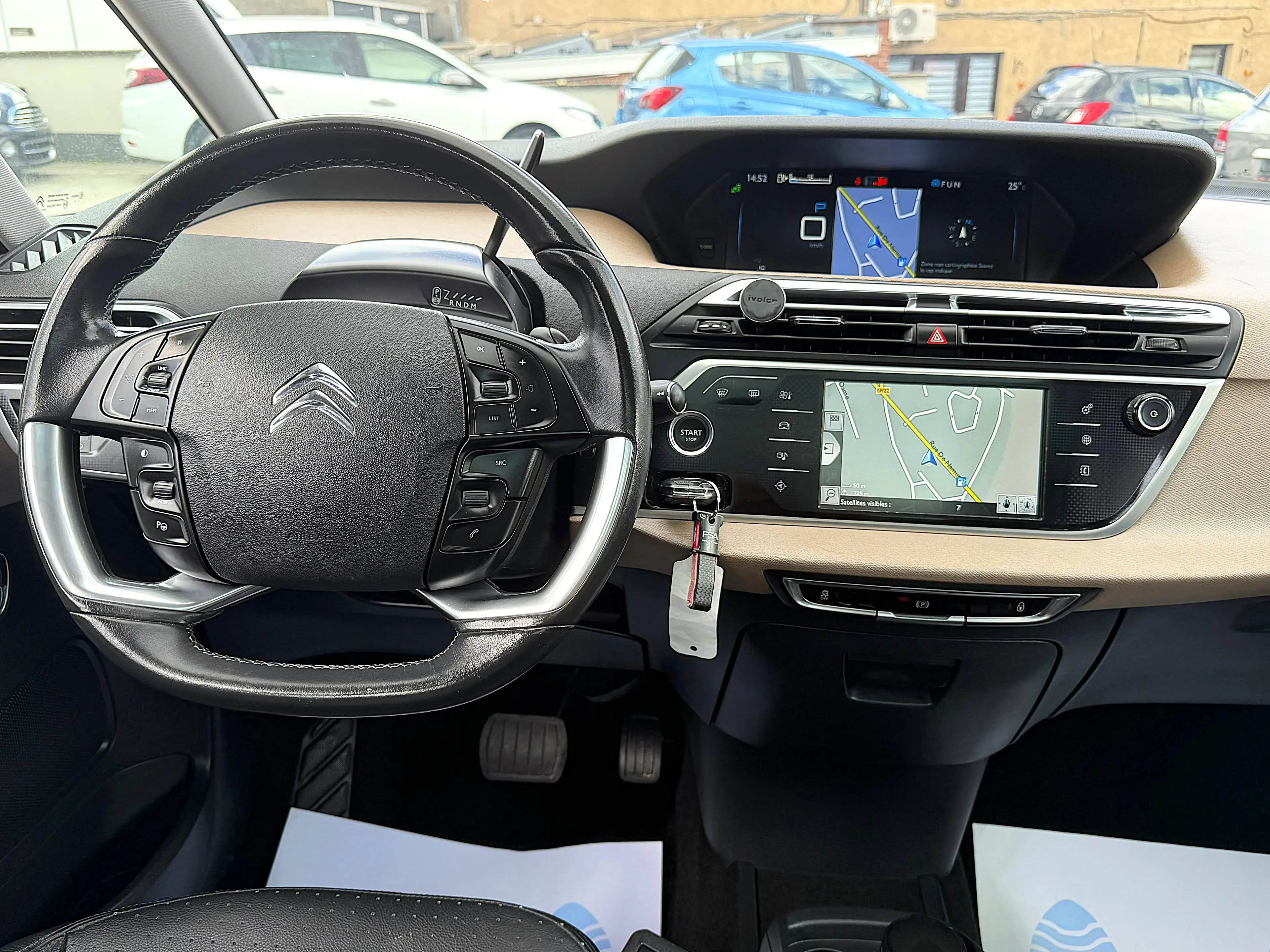 Citroen Grand C4 Picasso 2.0 Blue HDi--FULL OPTION--AUTOMATIQUE-- — photo 15