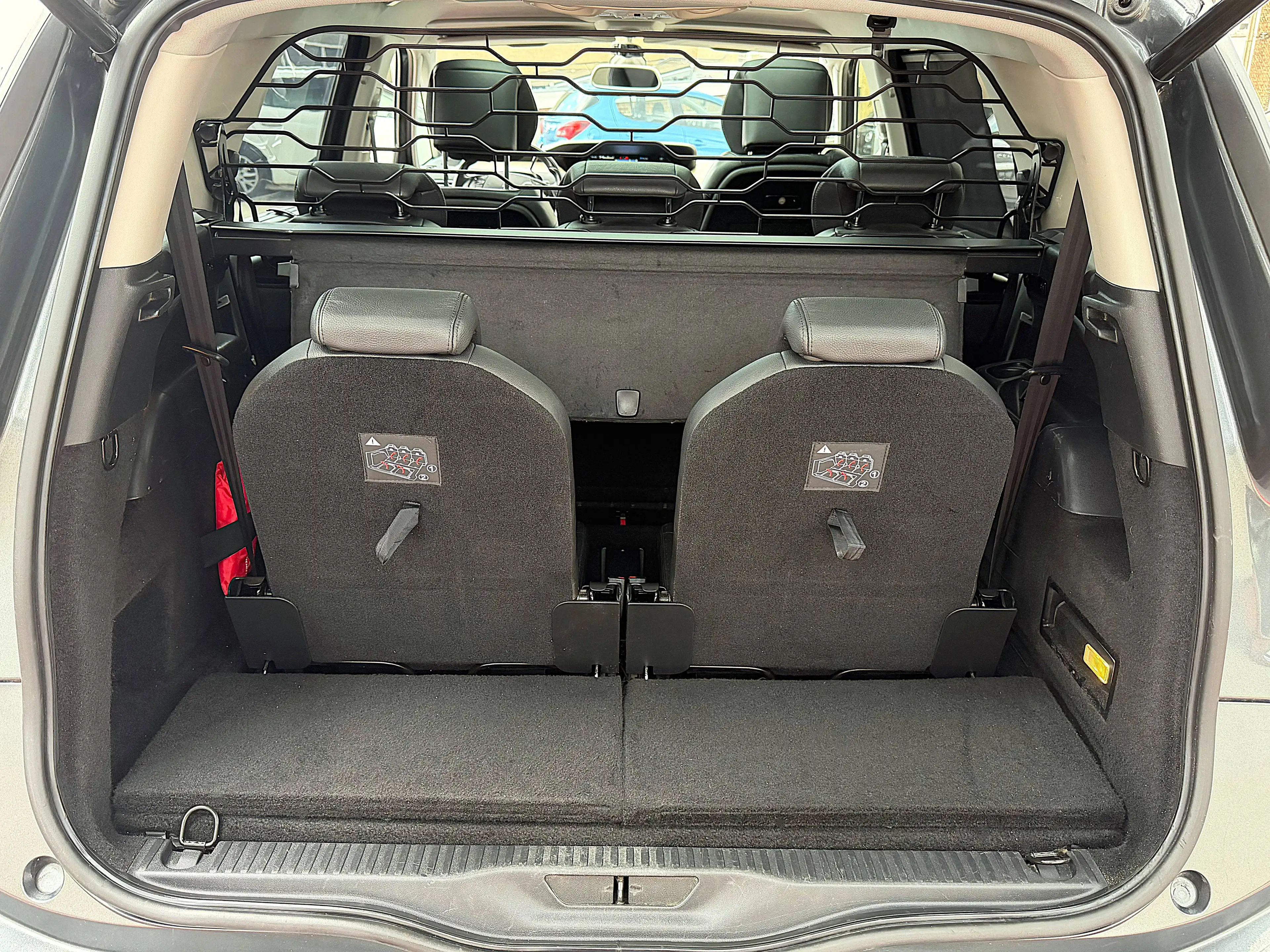 Citroen Grand C4 Picasso 2.0 Blue HDi--FULL OPTION--AUTOMATIQUE-- — photo 9