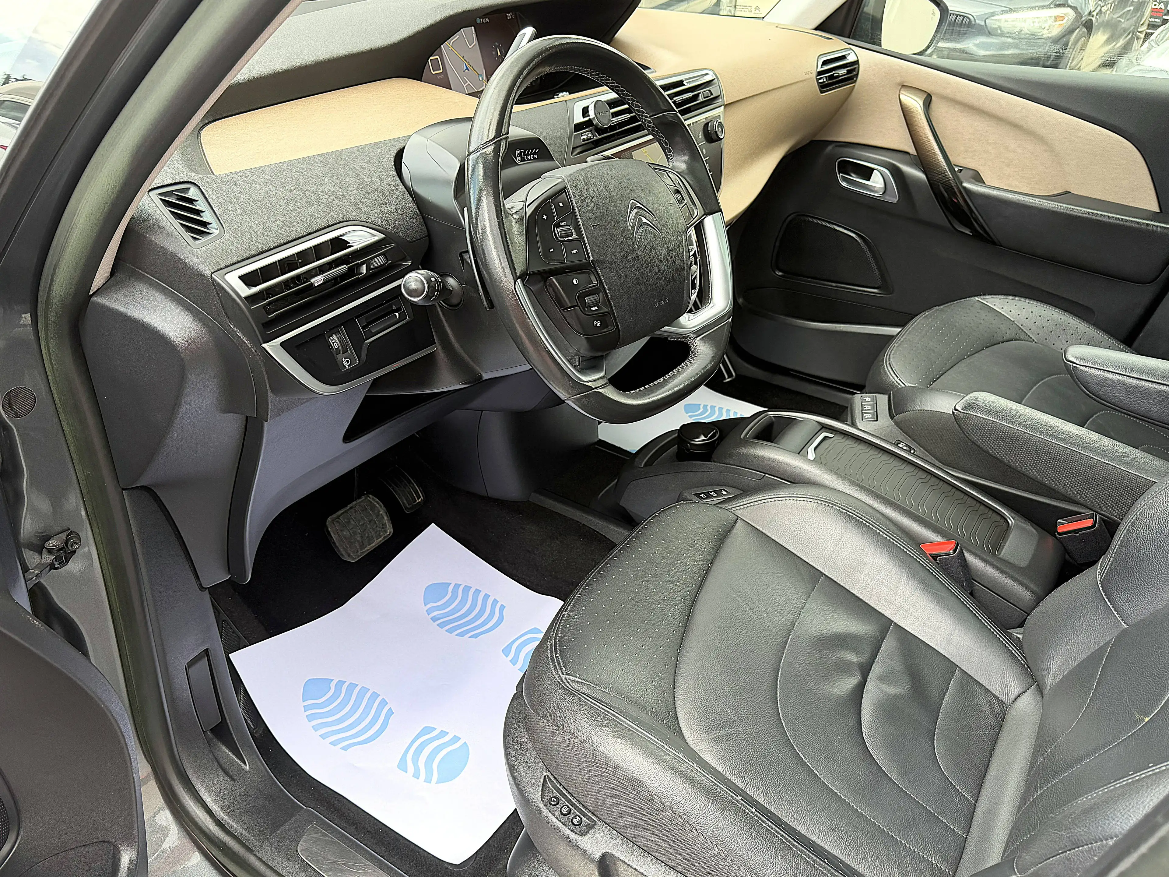 Citroen Grand C4 Picasso 2.0 Blue HDi--FULL OPTION--AUTOMATIQUE-- — photo 10