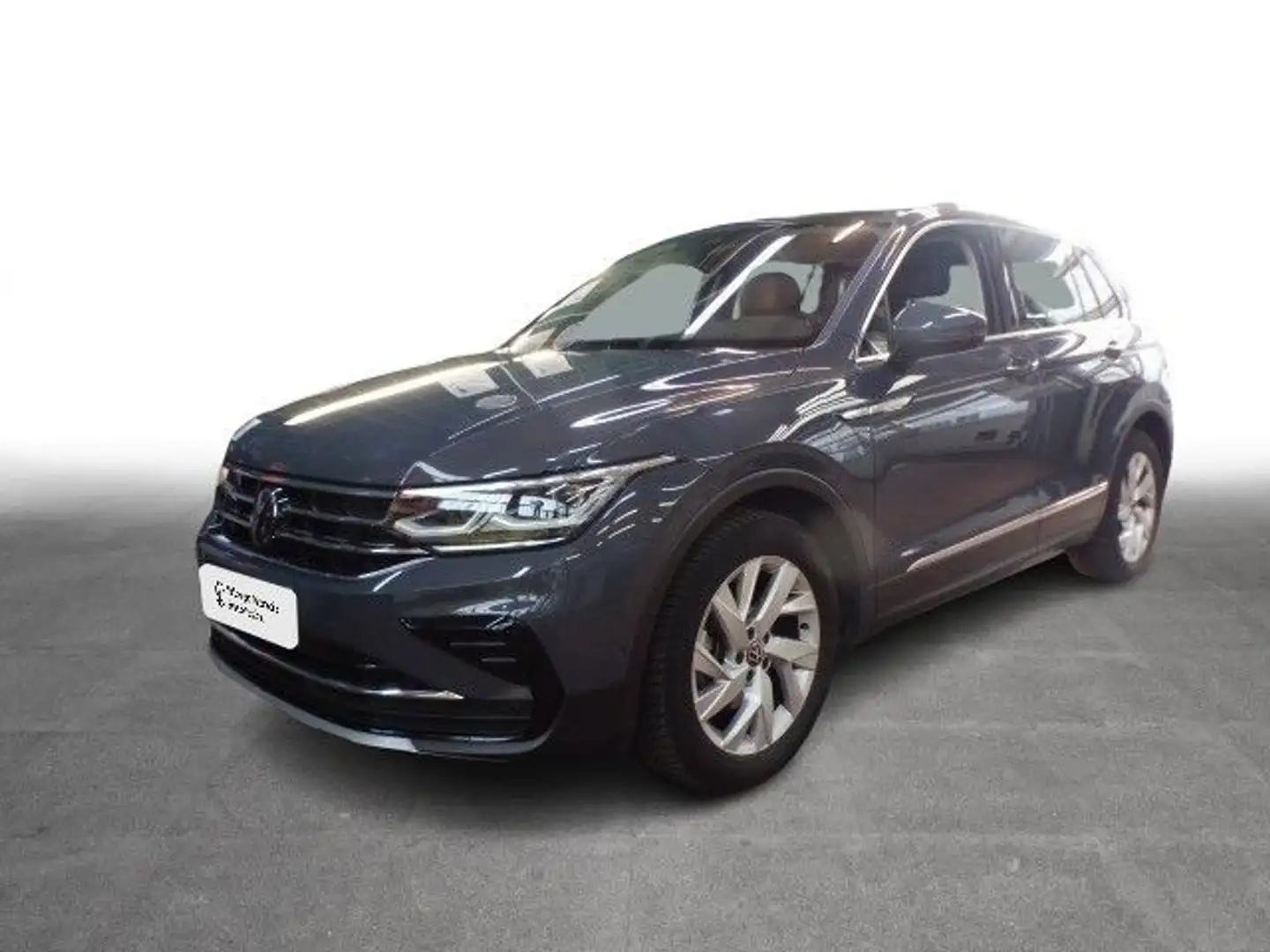 Volkswagen Tiguan 1.5 TSI Elegance Leder Matrix-LED Standhz Grau - 2