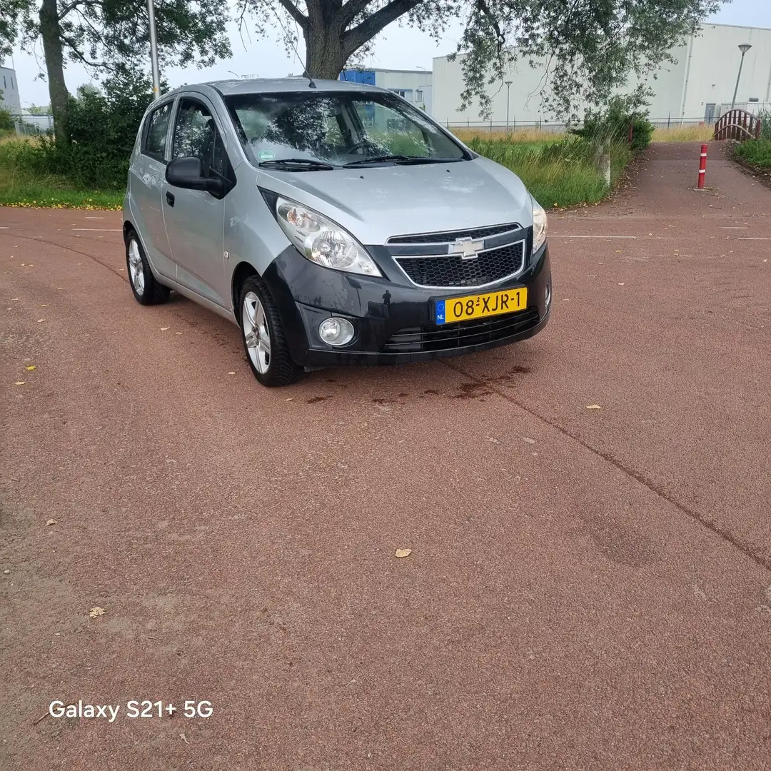 Chevrolet Spark 1.0 16V LS Bi-Fuel Šedá - 1