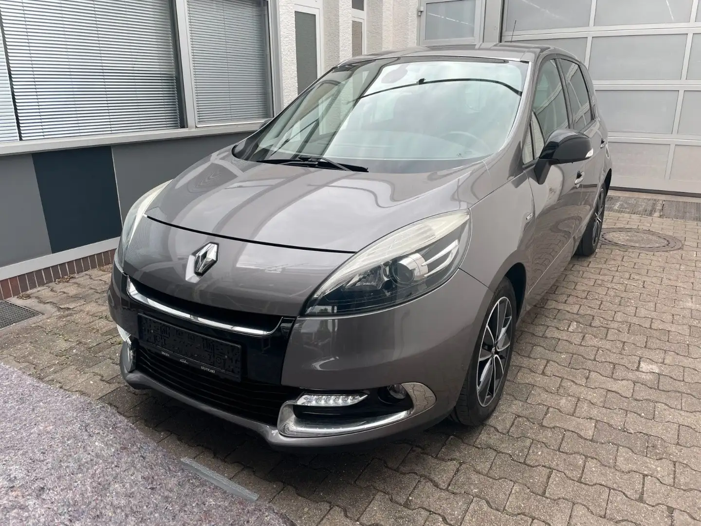 Renault Scenic III BOSE Edition*NAVI*TEMPOMAT*ERSTE HAND Grau - 1
