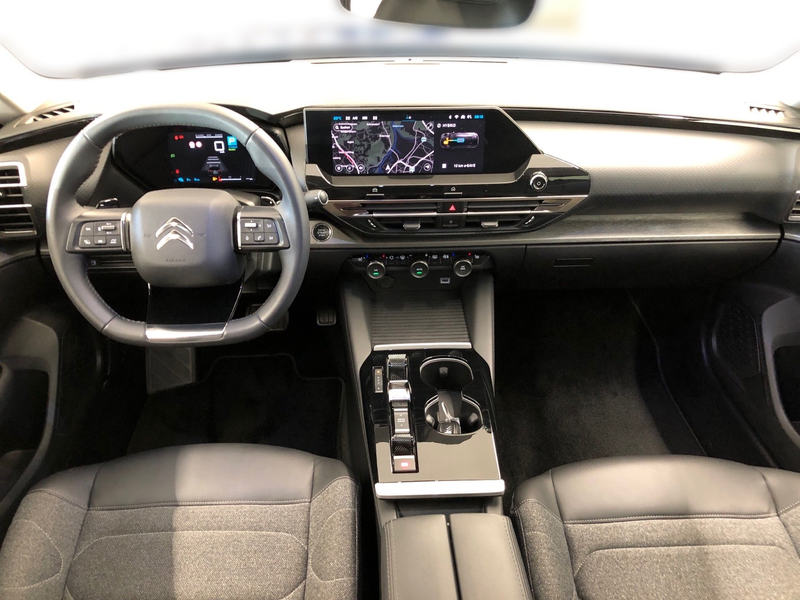 Citroen C5 X C5 X Feel Hybrid 225 e-EAT8 — photo 8