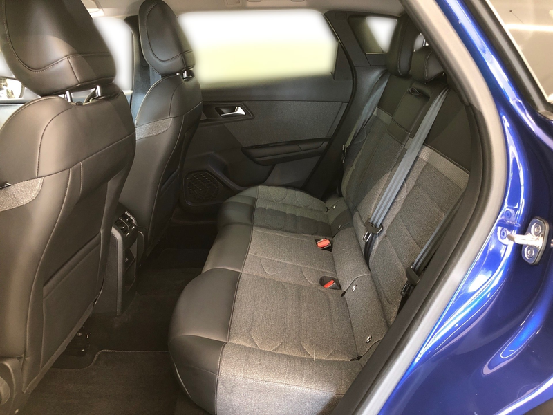 Citroen C5 X C5 X Feel Hybrid 225 e-EAT8 — photo 6