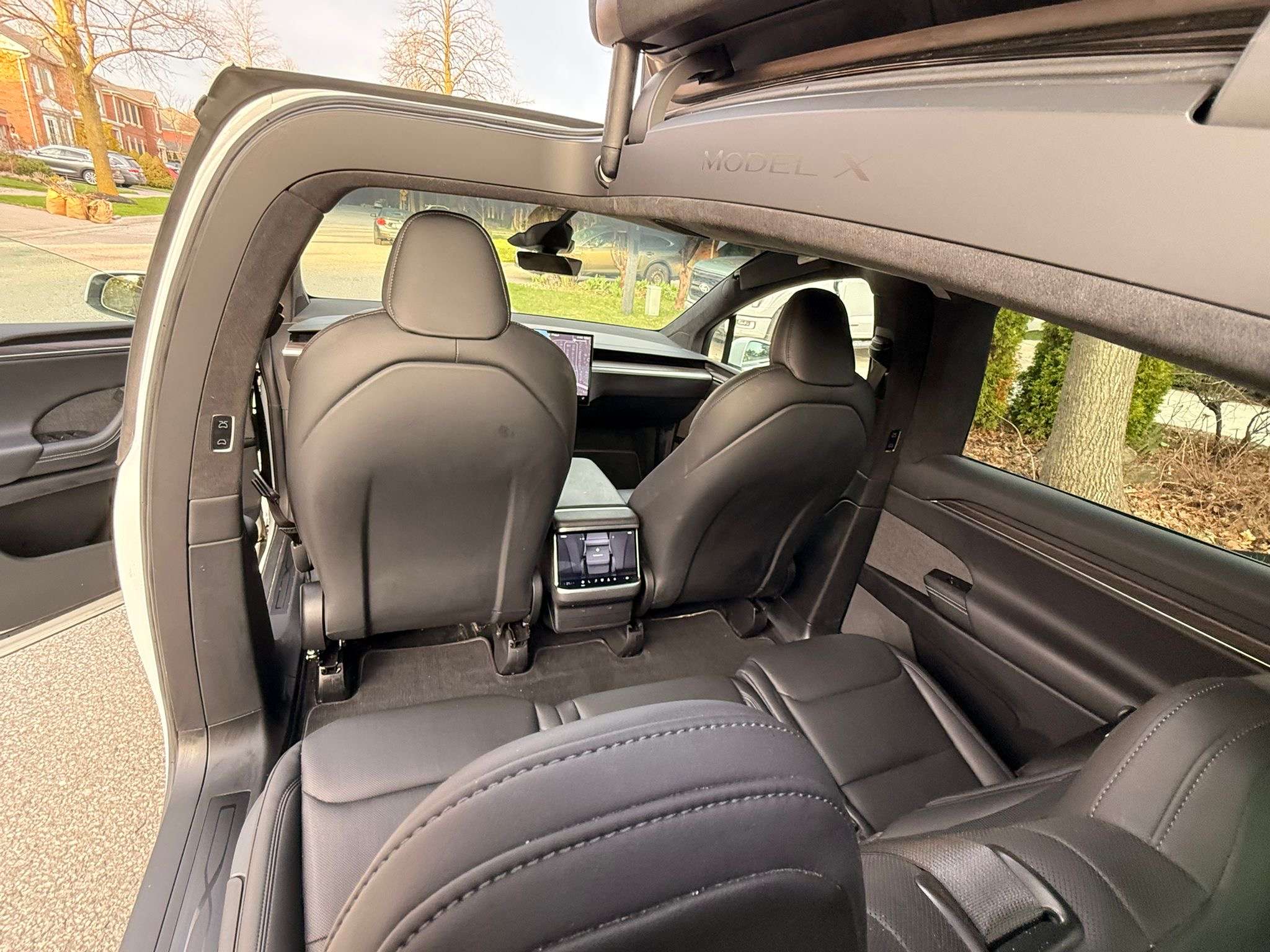 2024 Tesla Model X Long Range, Fully Loaded, Falcon Doors thumb 10