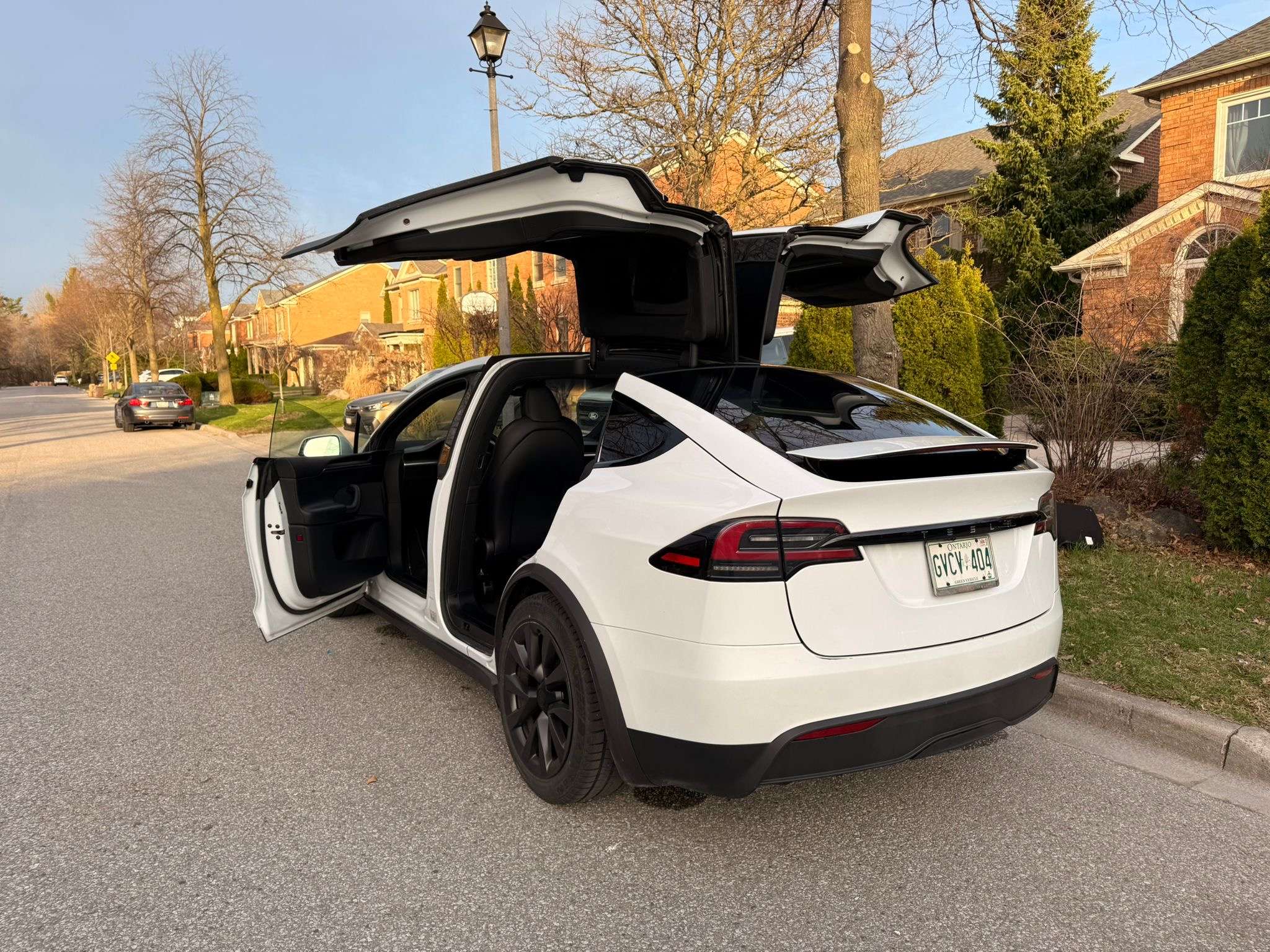 2024 Tesla Model X Long Range, Fully Loaded, Falcon Doors thumb 17