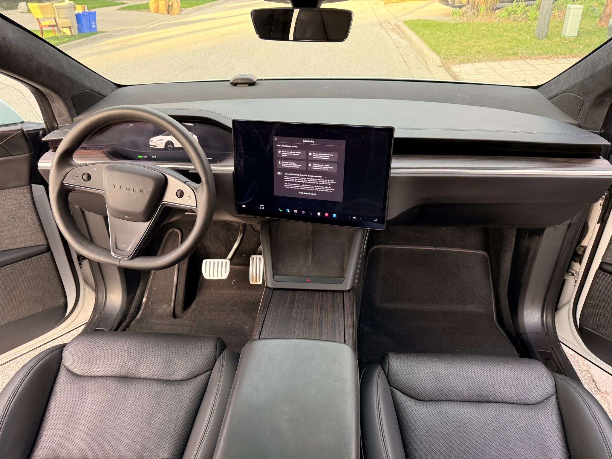 2024 Tesla Model X Long Range, Fully Loaded, Falcon Doors thumb 12