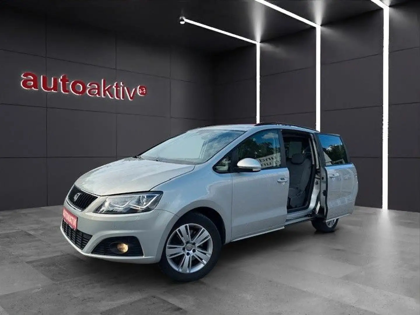 SEAT Alhambra Style/Bi Xenon/AHK/Kamera/Navi/Sitzhzg Silber - 1